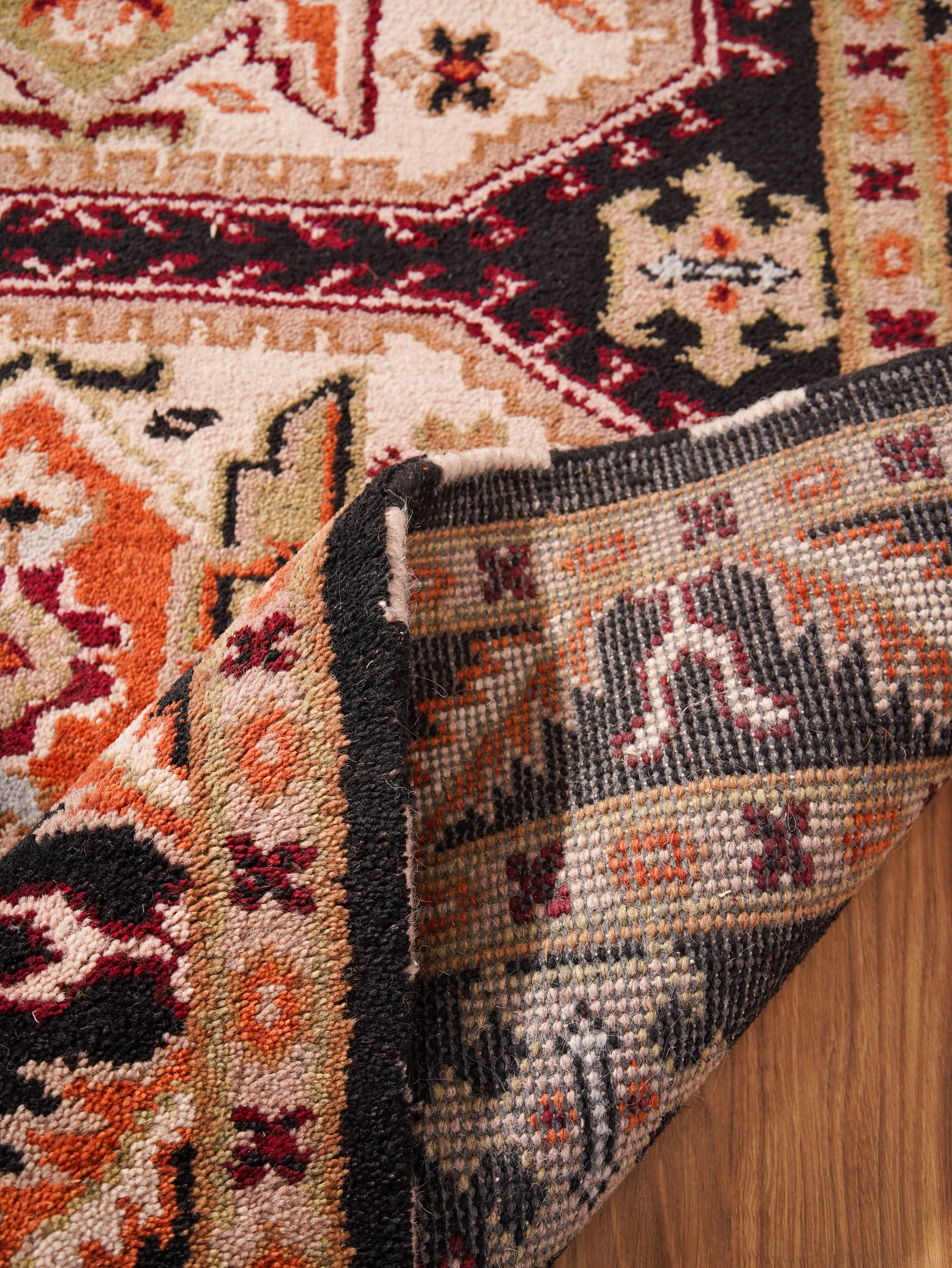 Kavi Hand Knotted Oriental Area Rug