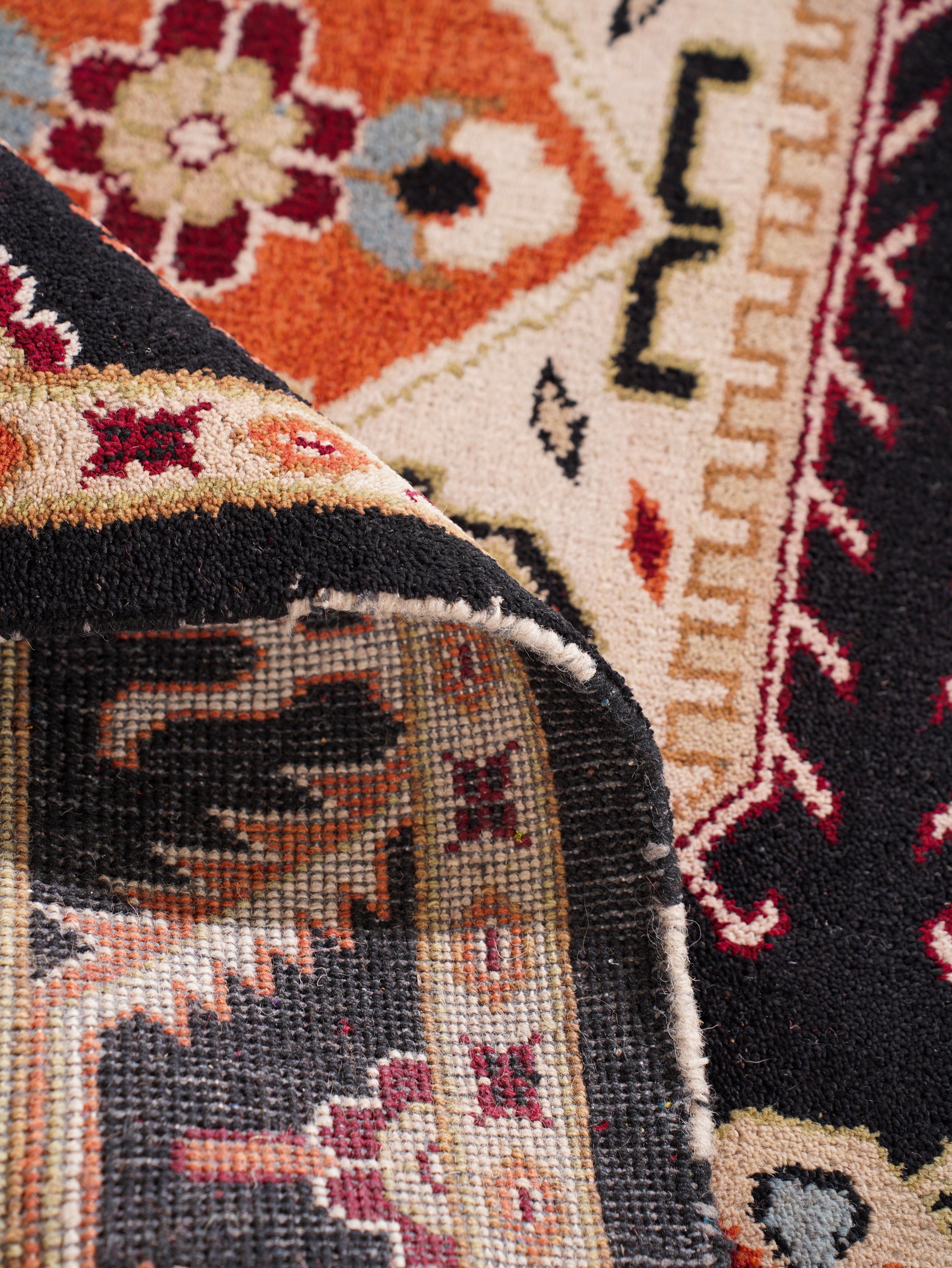 Kavi Hand Knotted Oriental Area Rug