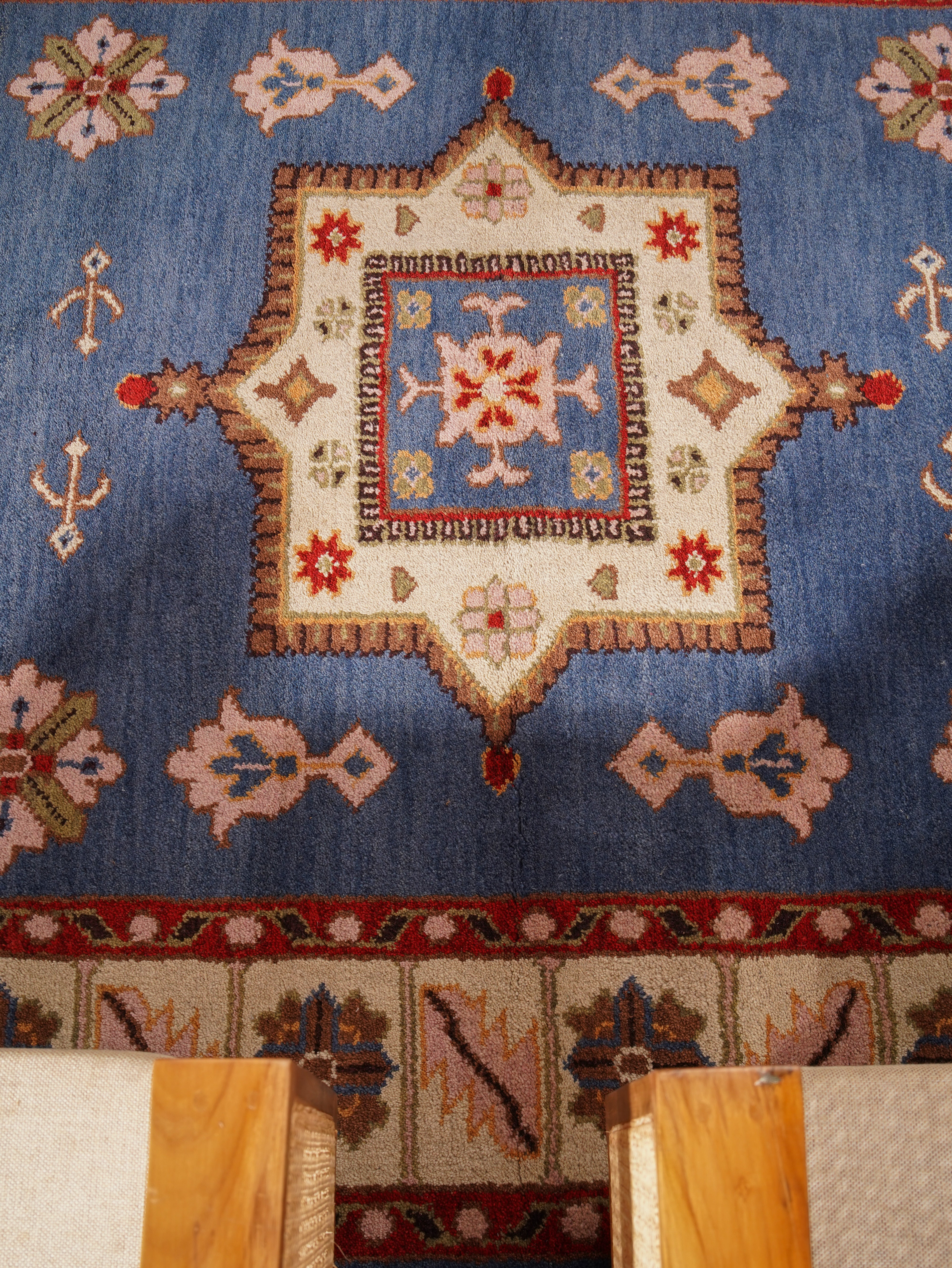 Vividha Hand Knotted Oriental Rug