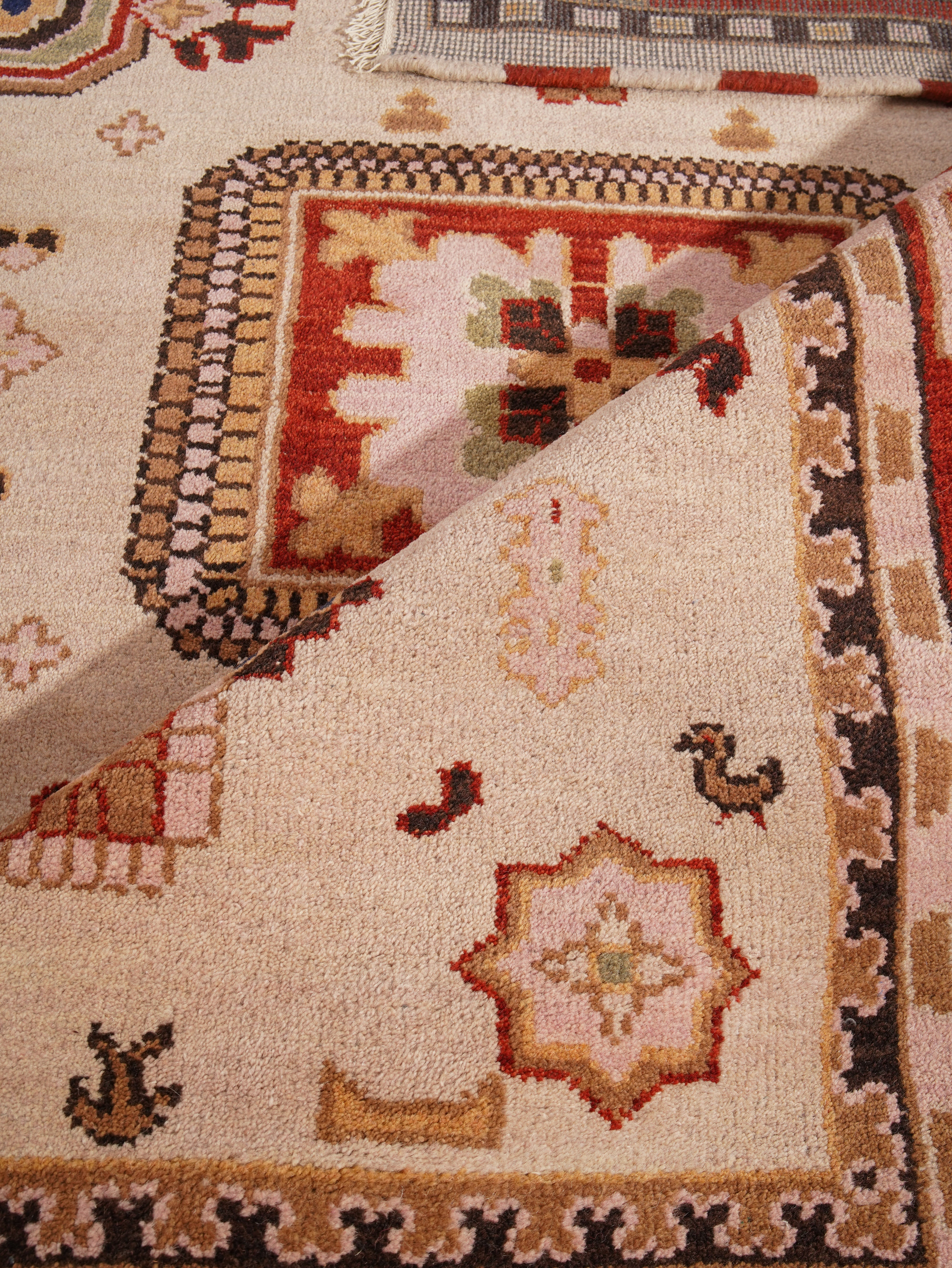 Vistar Hand Knotted Oriental Rug