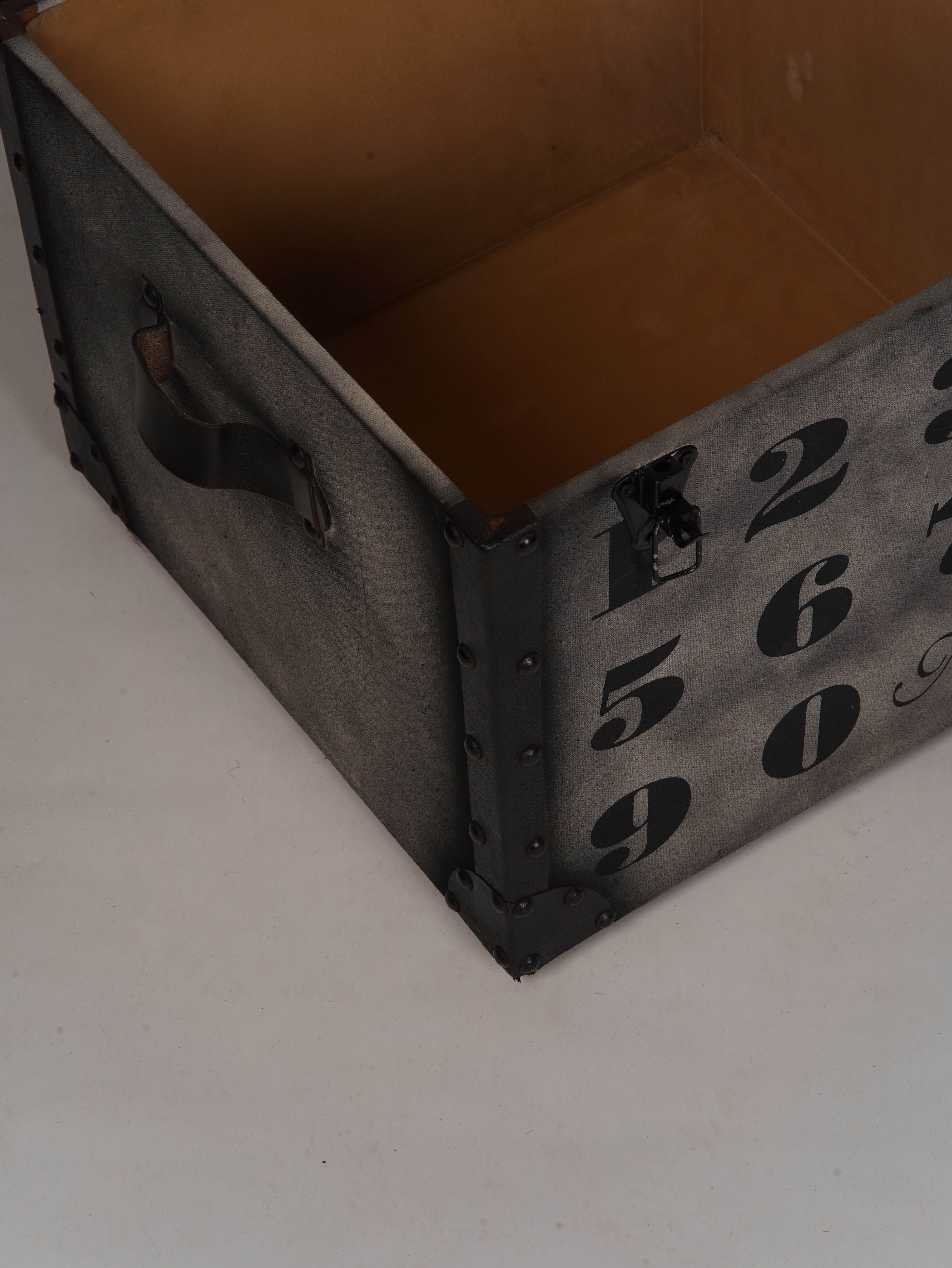 The Numerique Vault Ottoman – Vintage-Inspired Storage Trunk Seat in Wood & Canvas