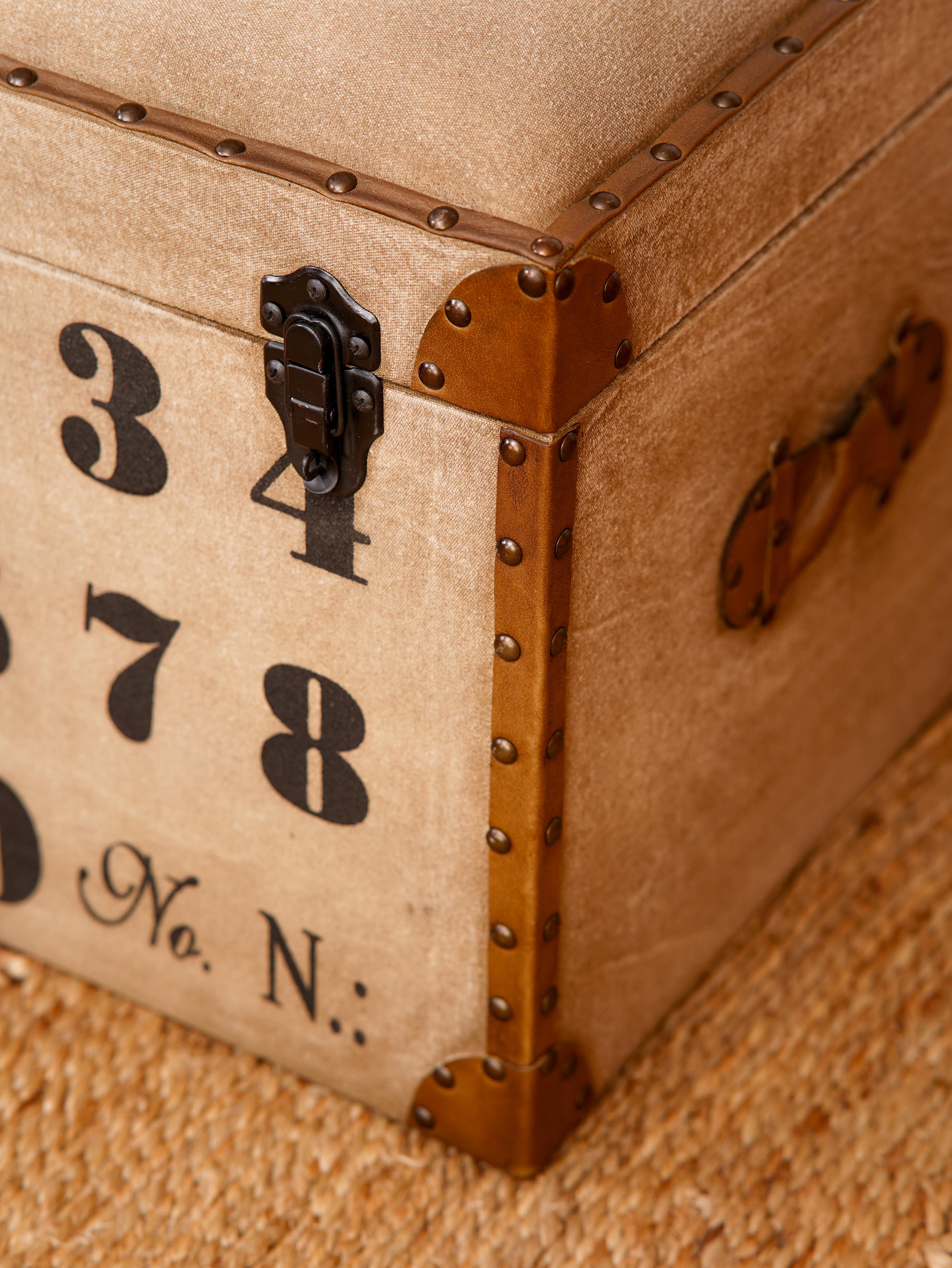 The Numerique Vault Ottoman – Vintage-Inspired Storage Trunk Seat in Wood & Canvas