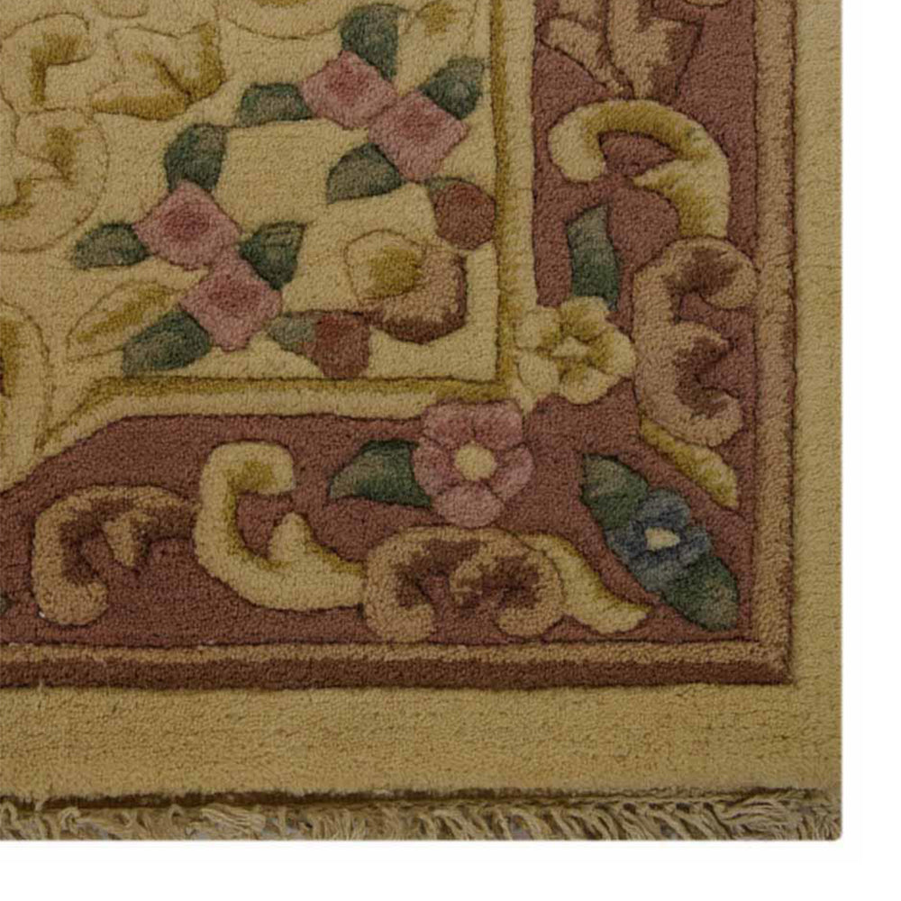 Kairavini Hand Knotted Aras Wool Area Rug