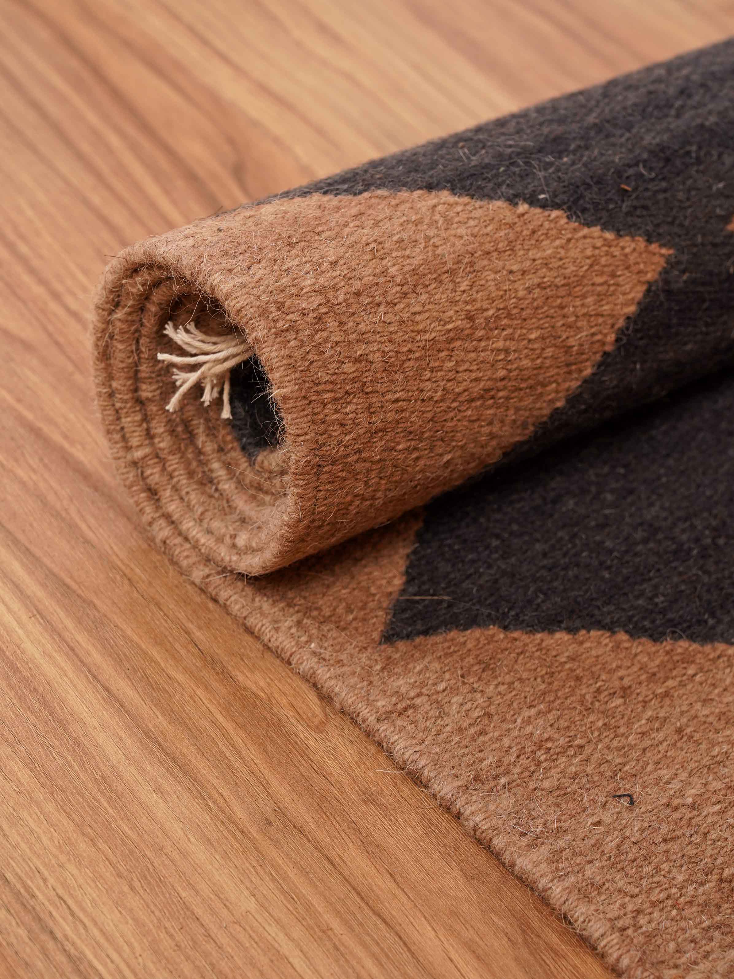 Sandstone Flat Weave Kilim Wool Rug