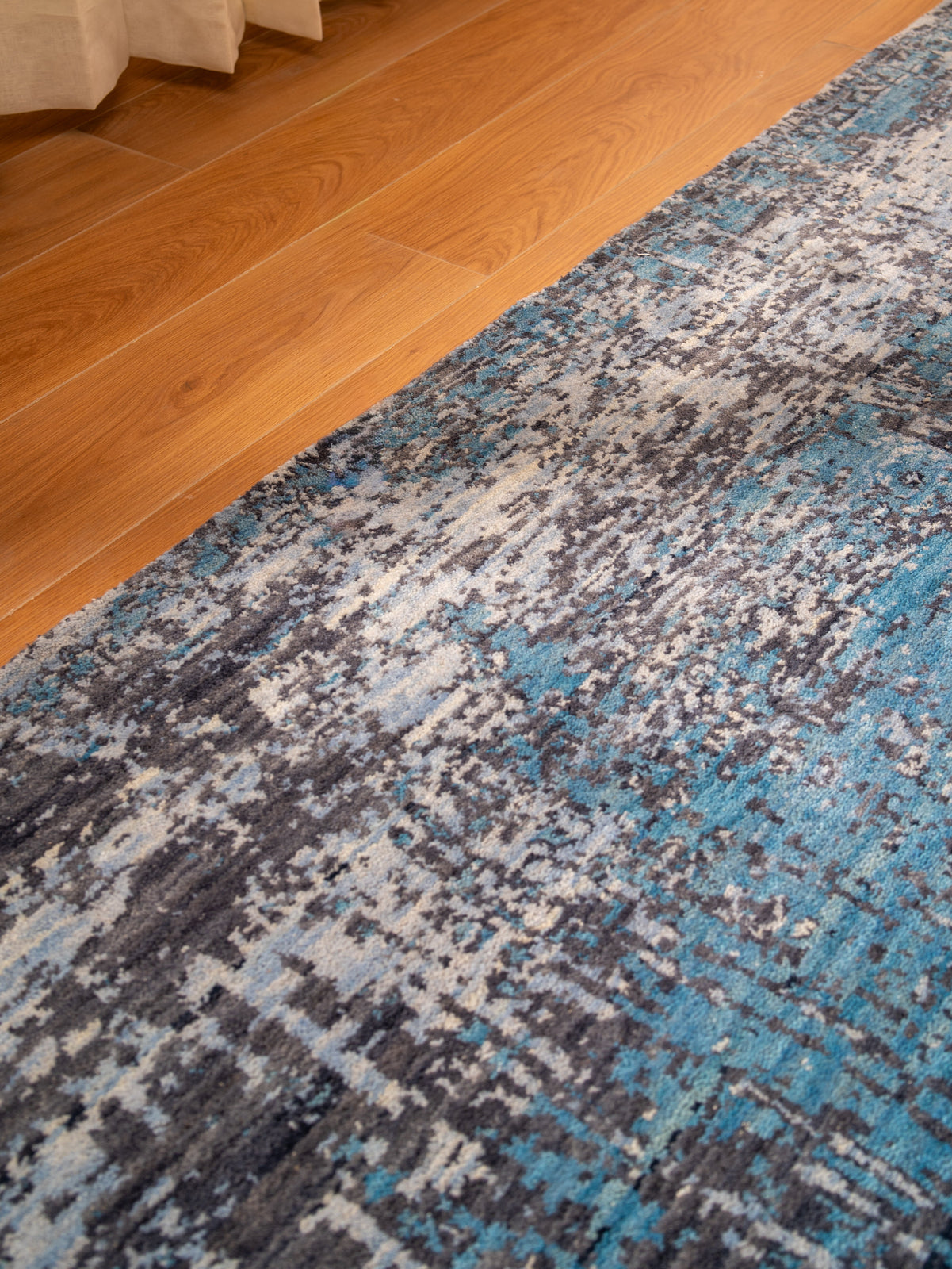 Antique-Style Blue Grey Medallion Oriental Rug
