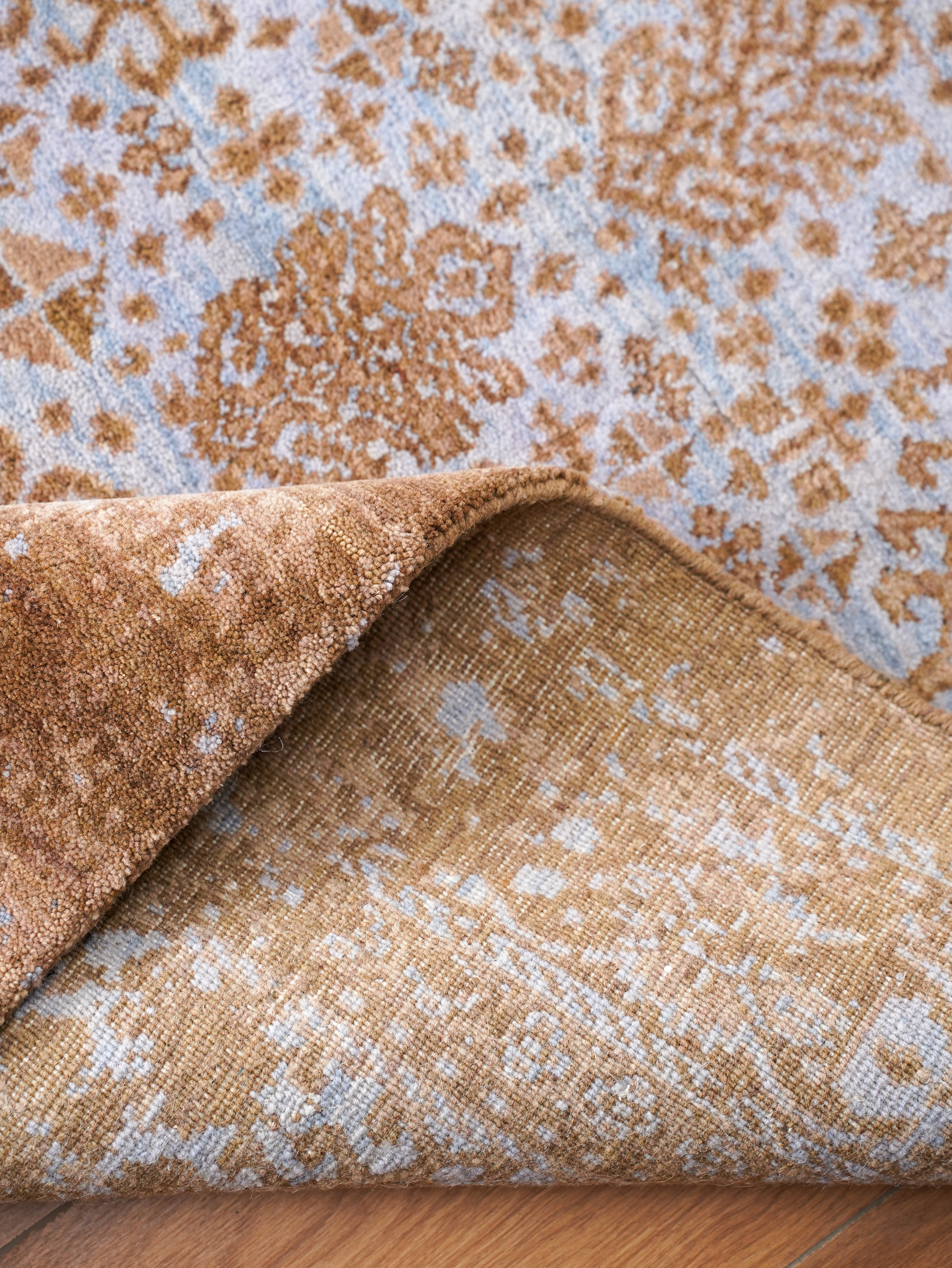 Antique-Inspired Distressed Hand Knotted Wool Rug