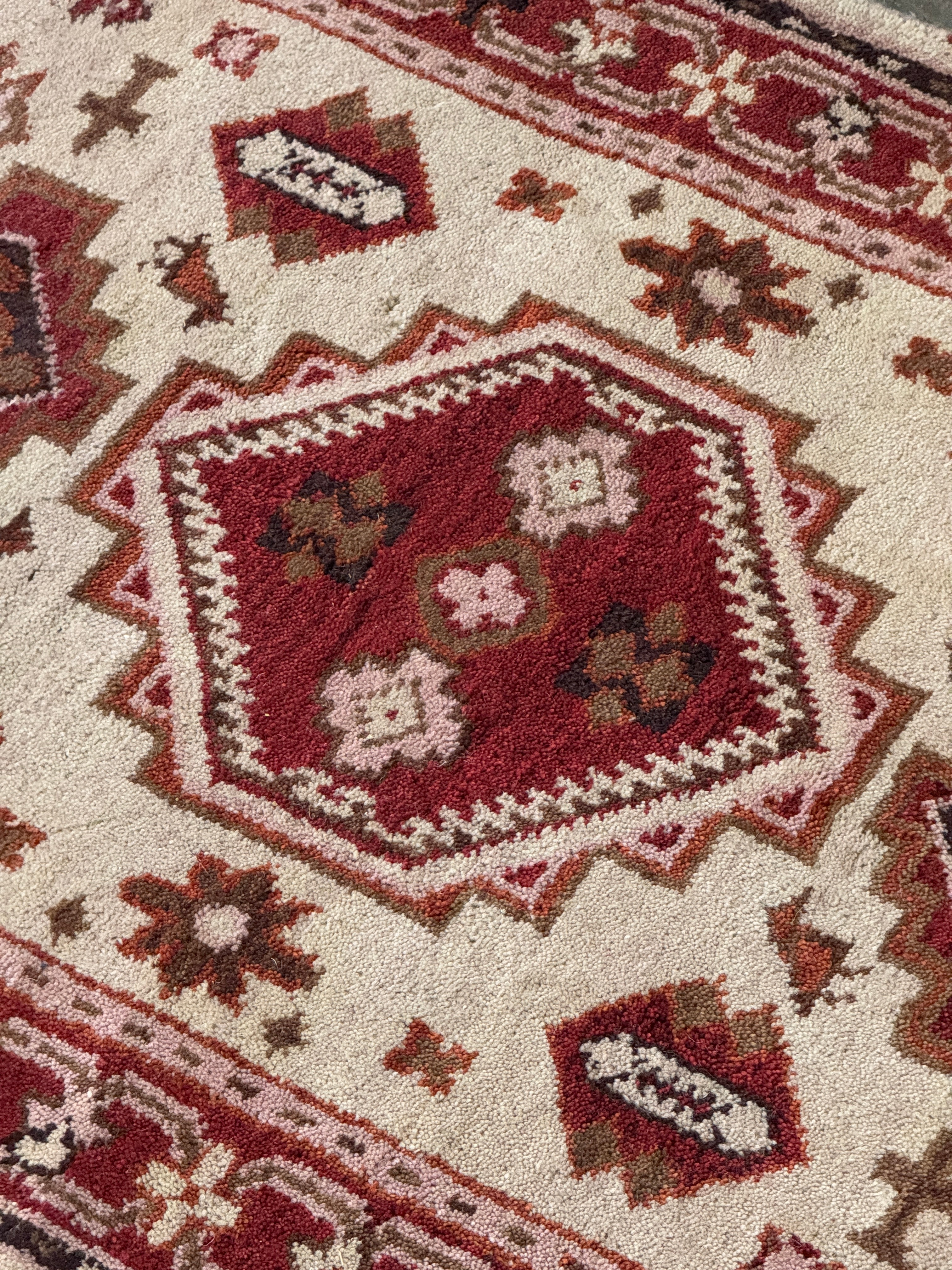 Aryavarta Hand Knotted Oriental Rug