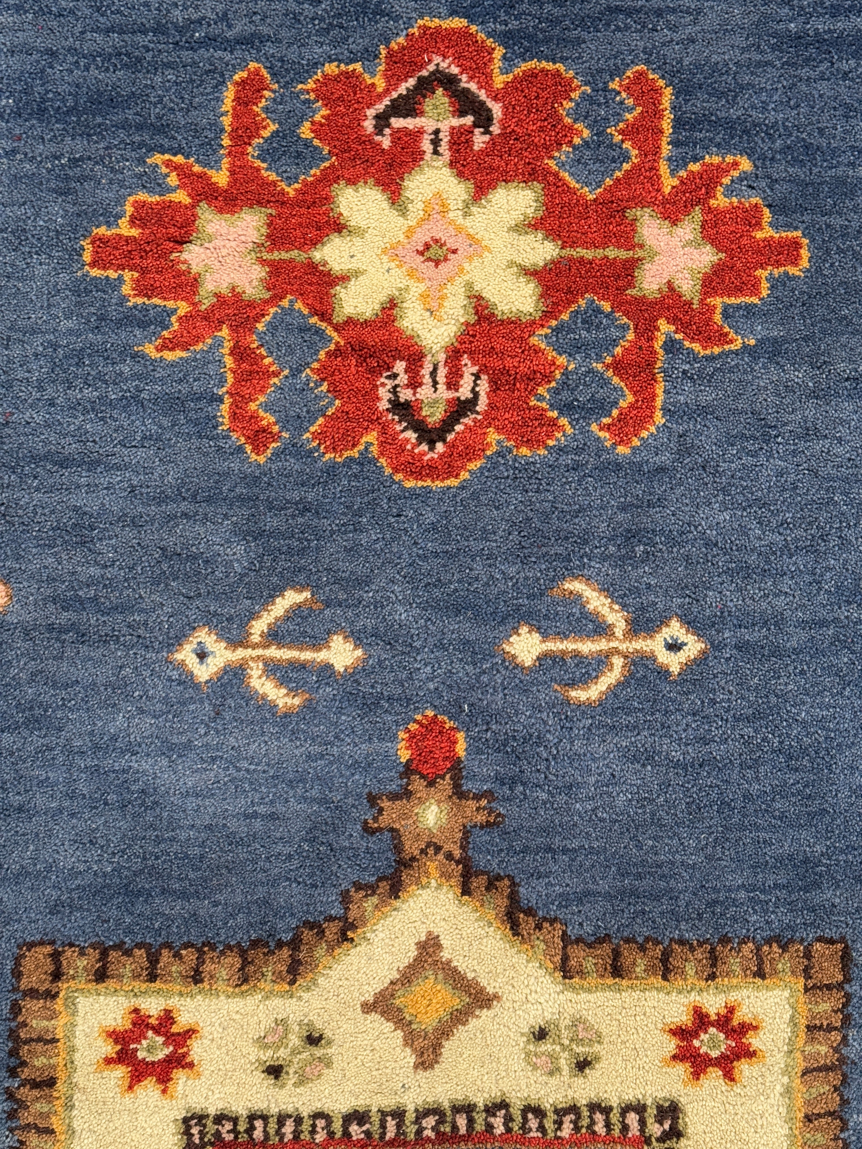 Vividha Hand Knotted Oriental Rug