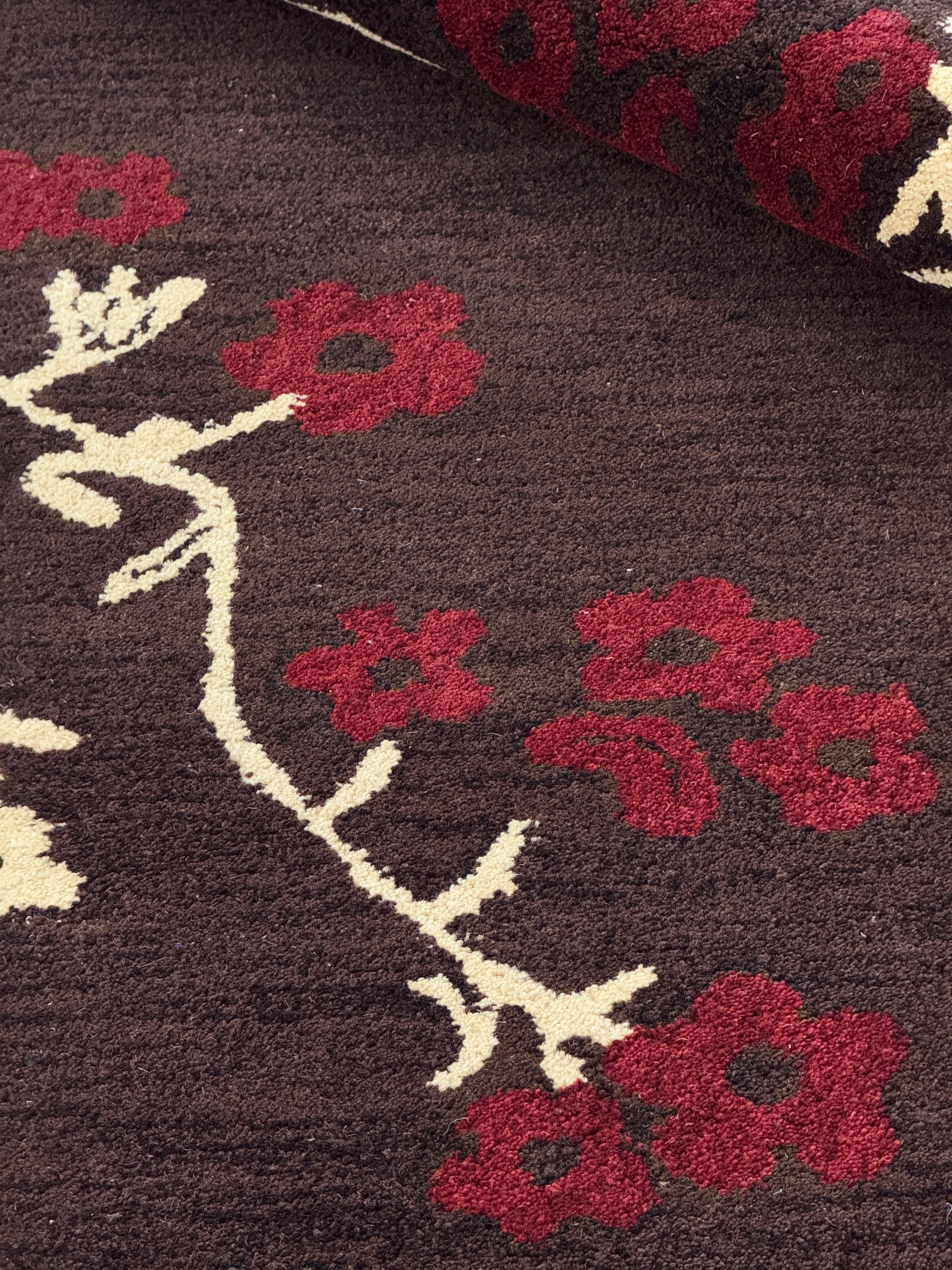 Litra Hand Tufted Wool Area Rug