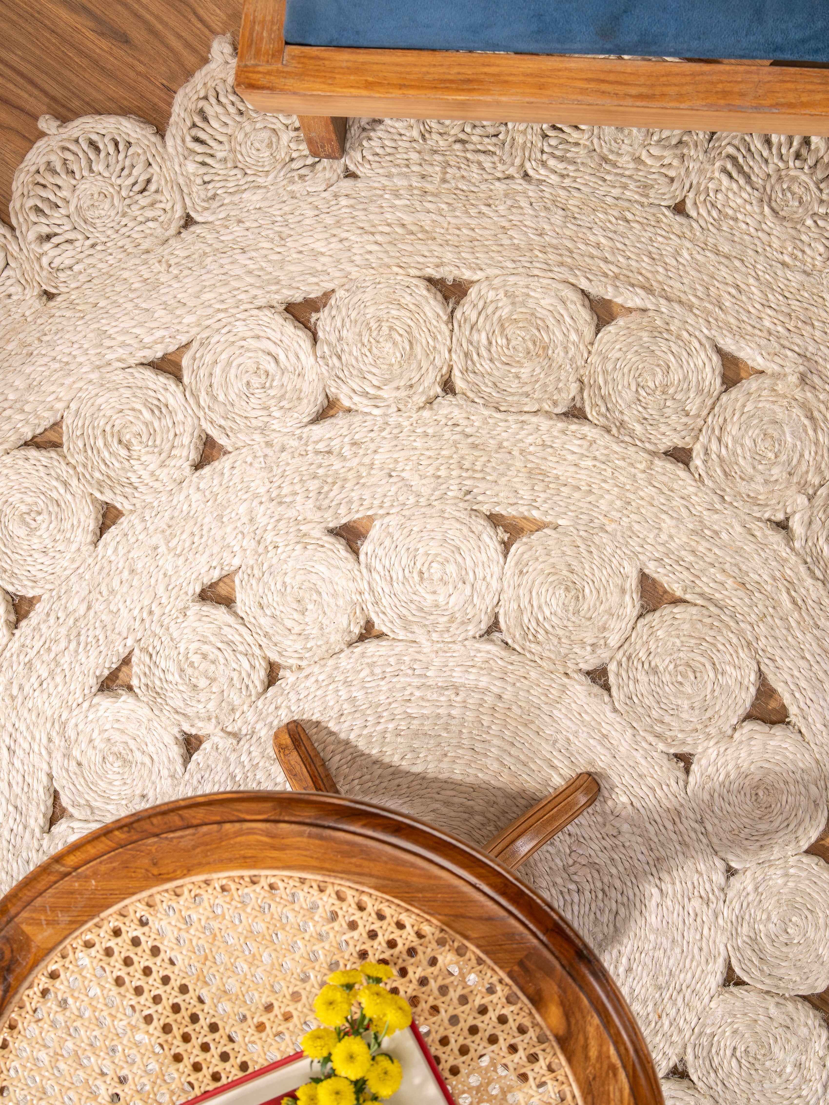 Bamboo Bloom Hand Woven Jute Rug