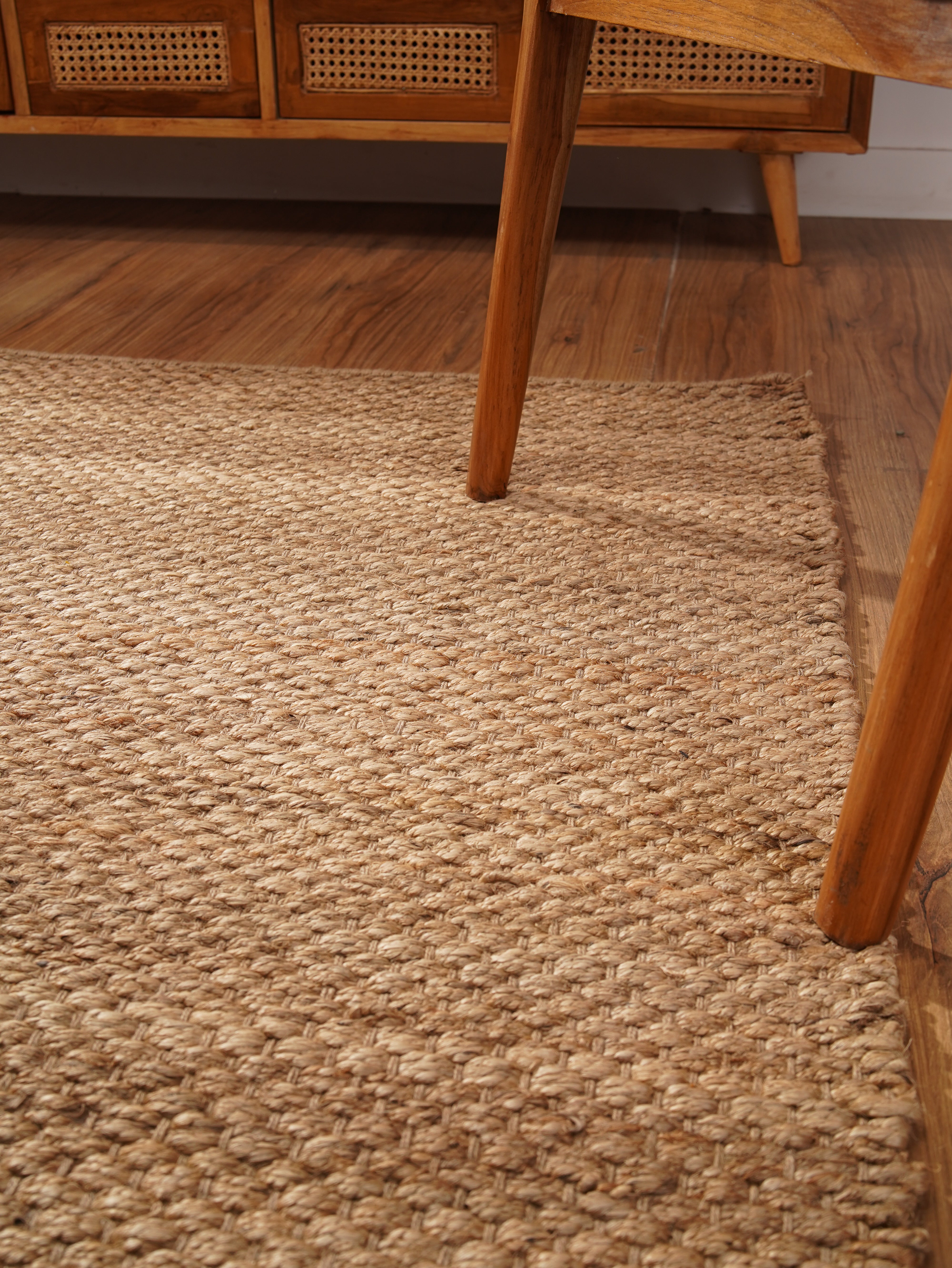 Napa Hand Woven Jute Eco friendly Area Rug