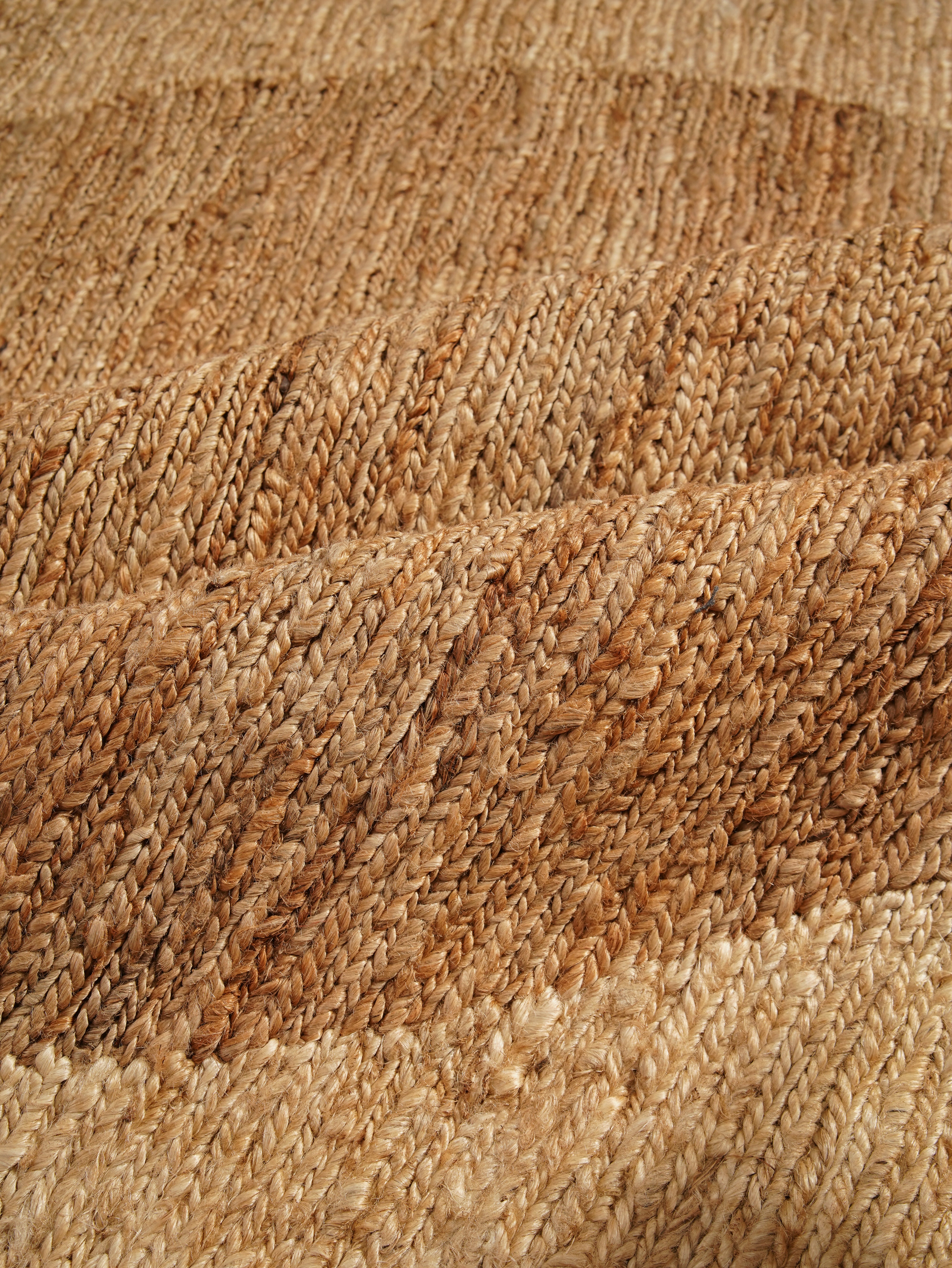 Frame Hand Knotted Sumak Washable Rug