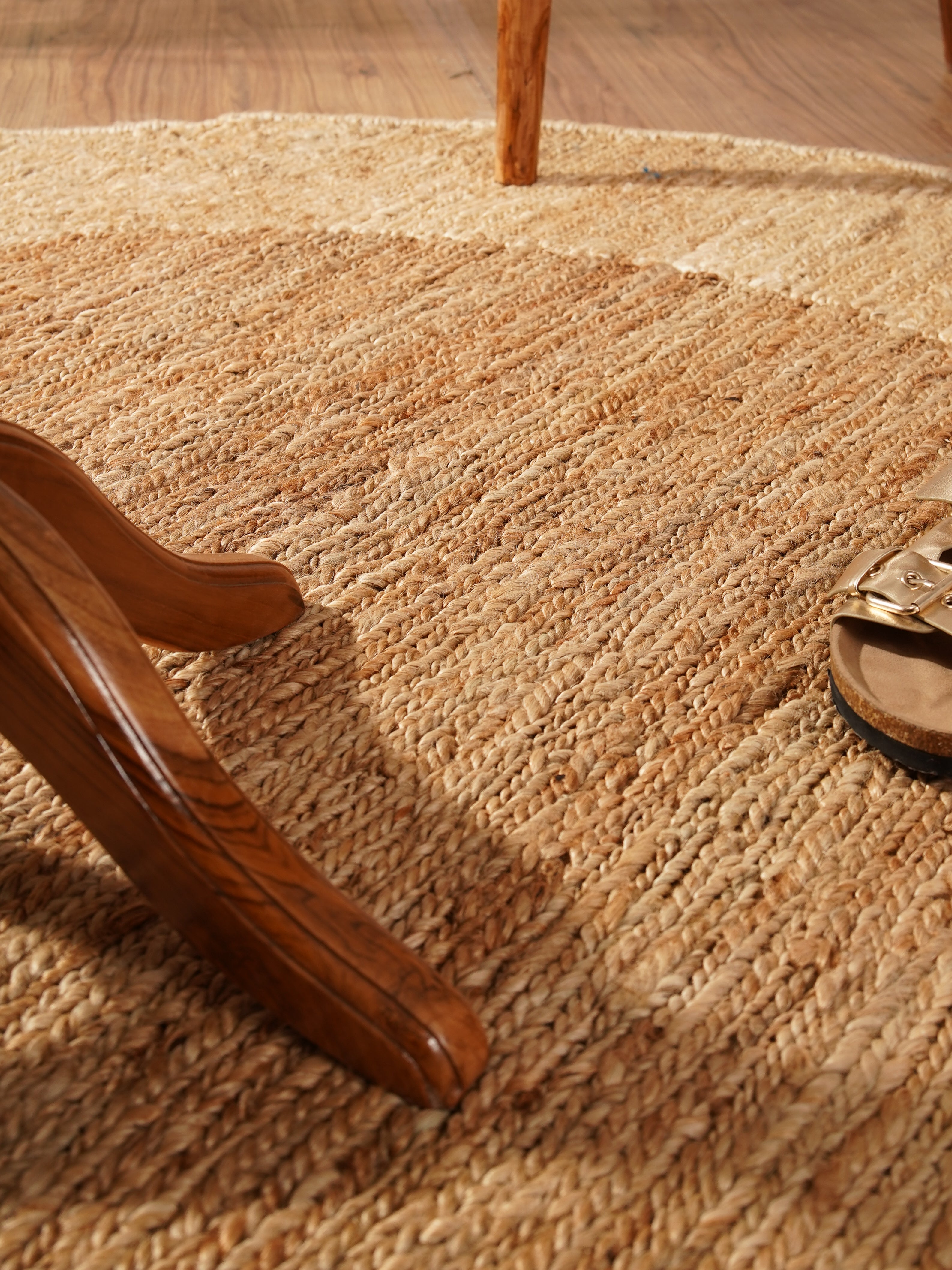 Frame Hand Knotted Sumak Washable Rug