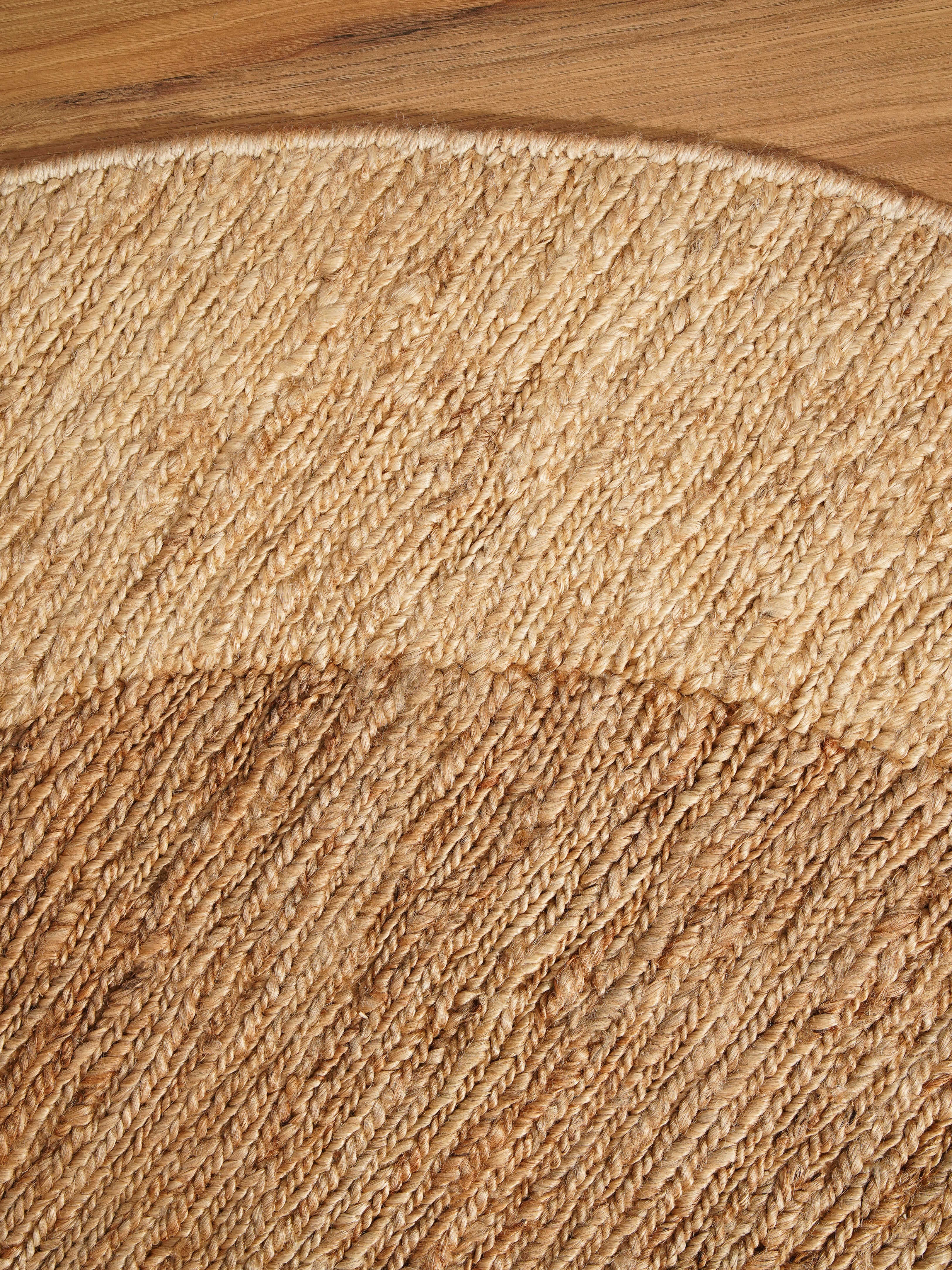 Frame Hand Knotted Sumak Washable Rug