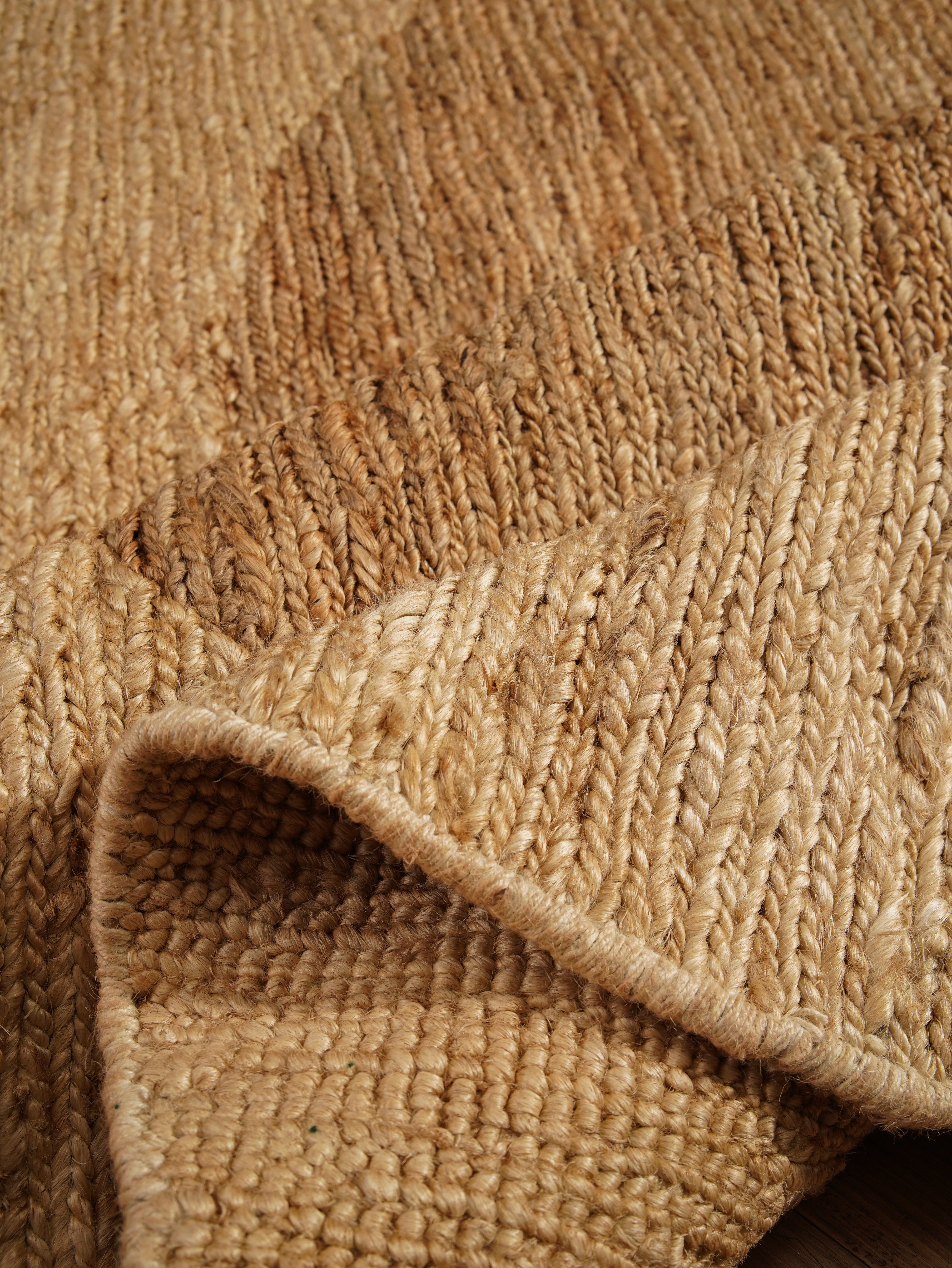 Frame Hand Knotted Sumak Washable Rug