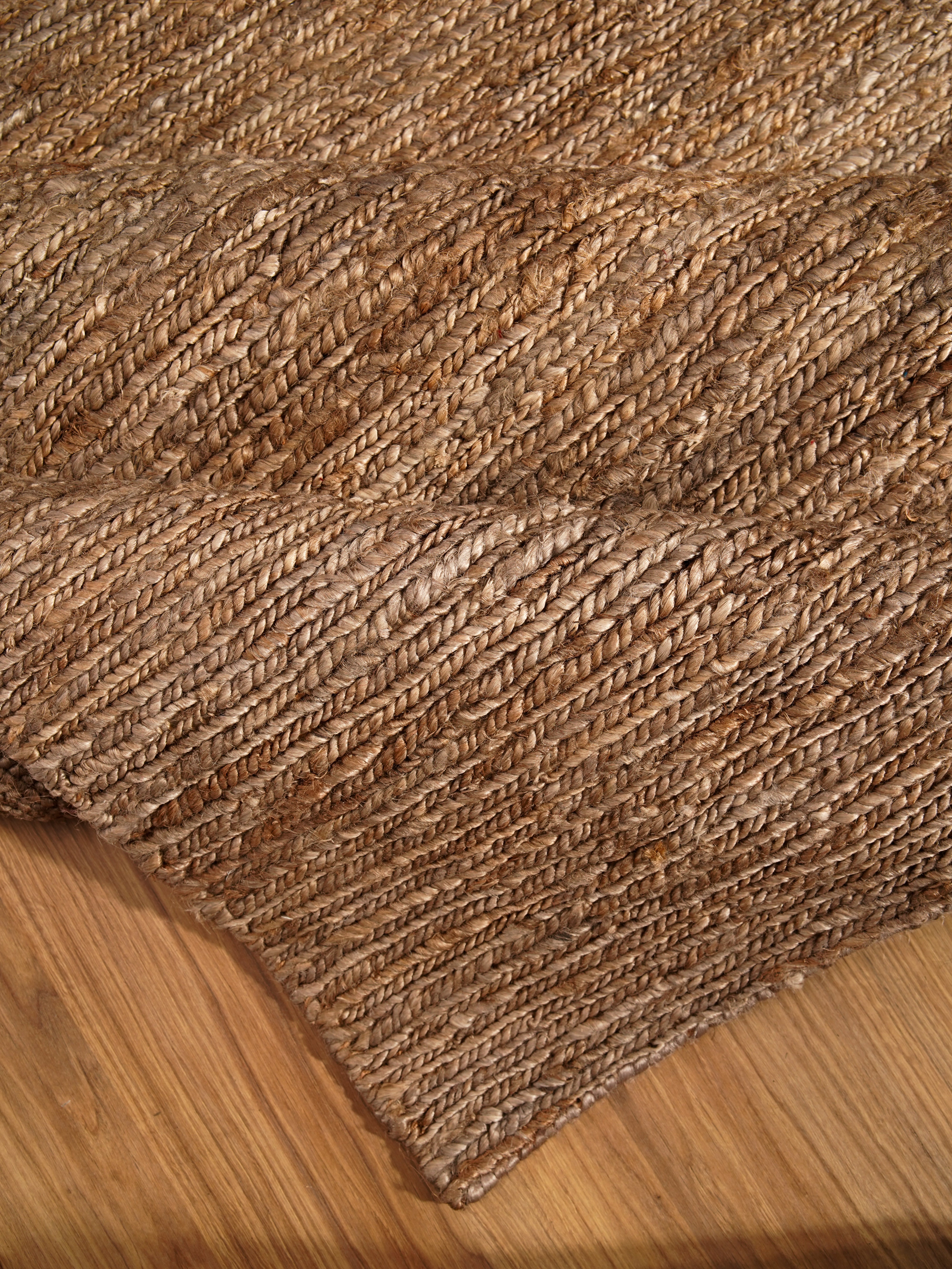 Light Brown Hand Knotted Sumak Jute Rug