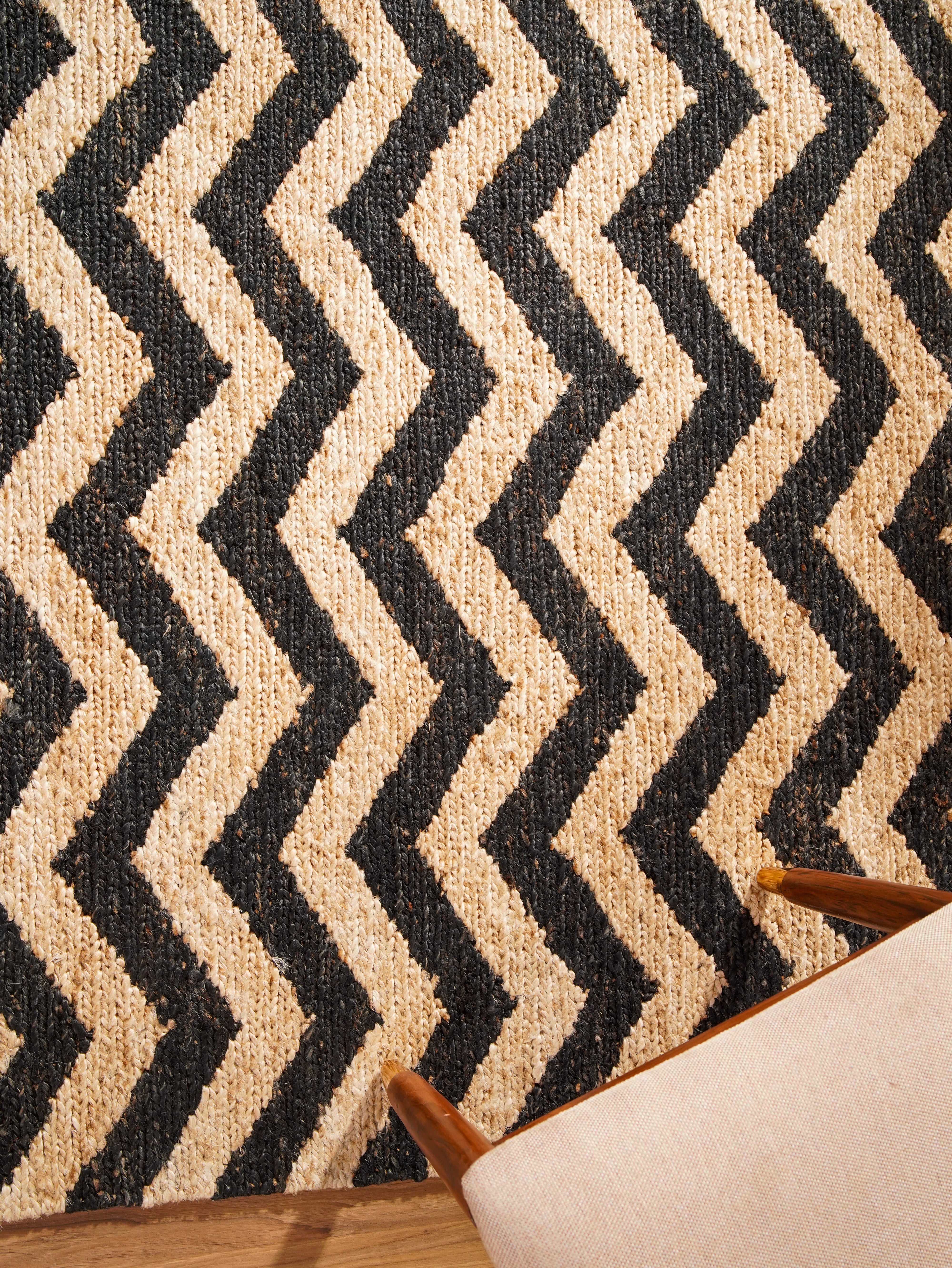 Hand-Knotted Chevron Jute Rug – Cream & Black | Washable Eco-Friendly Area Rug