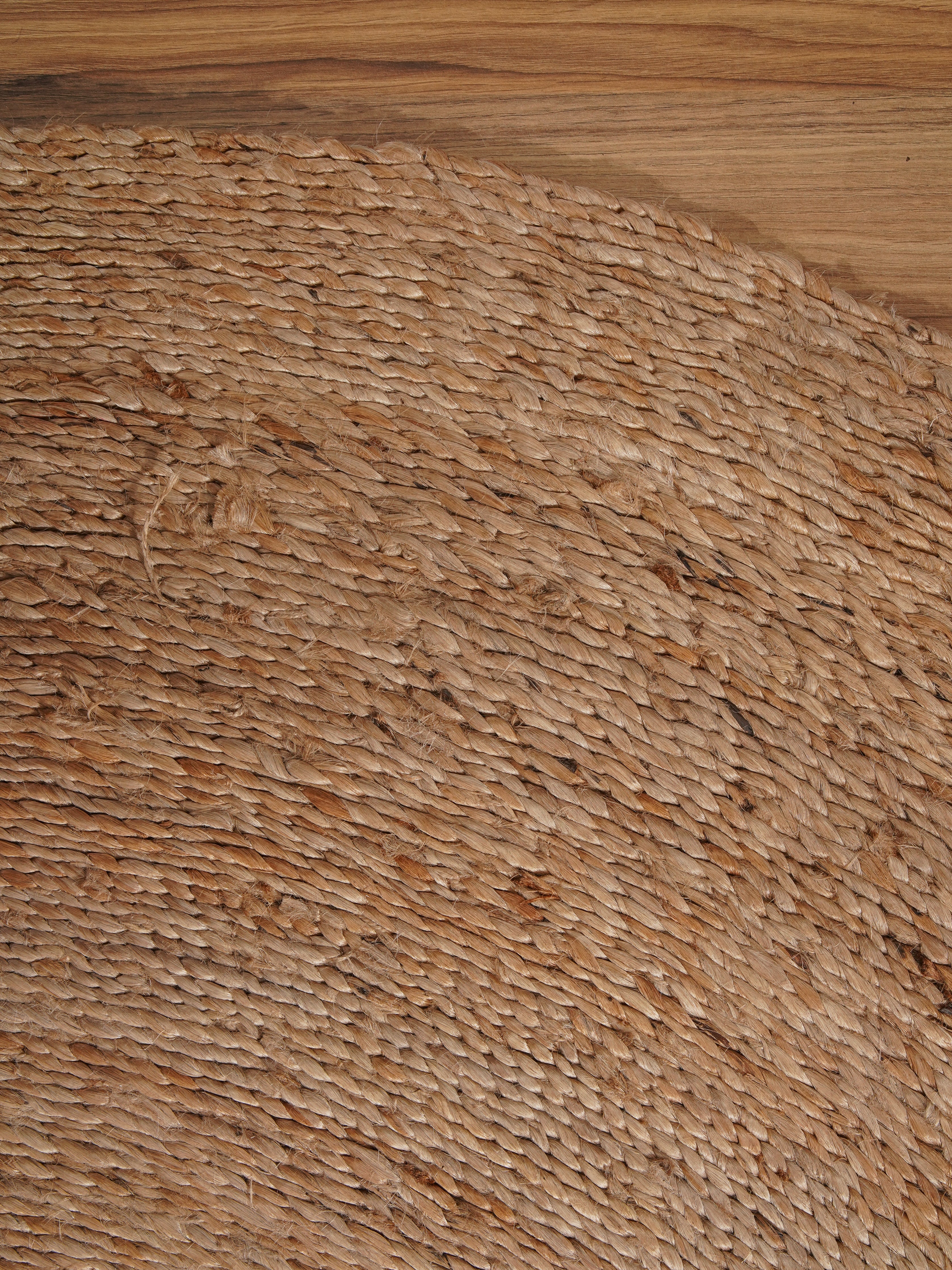 Pyramid Hand Woven Washable Jute Rug