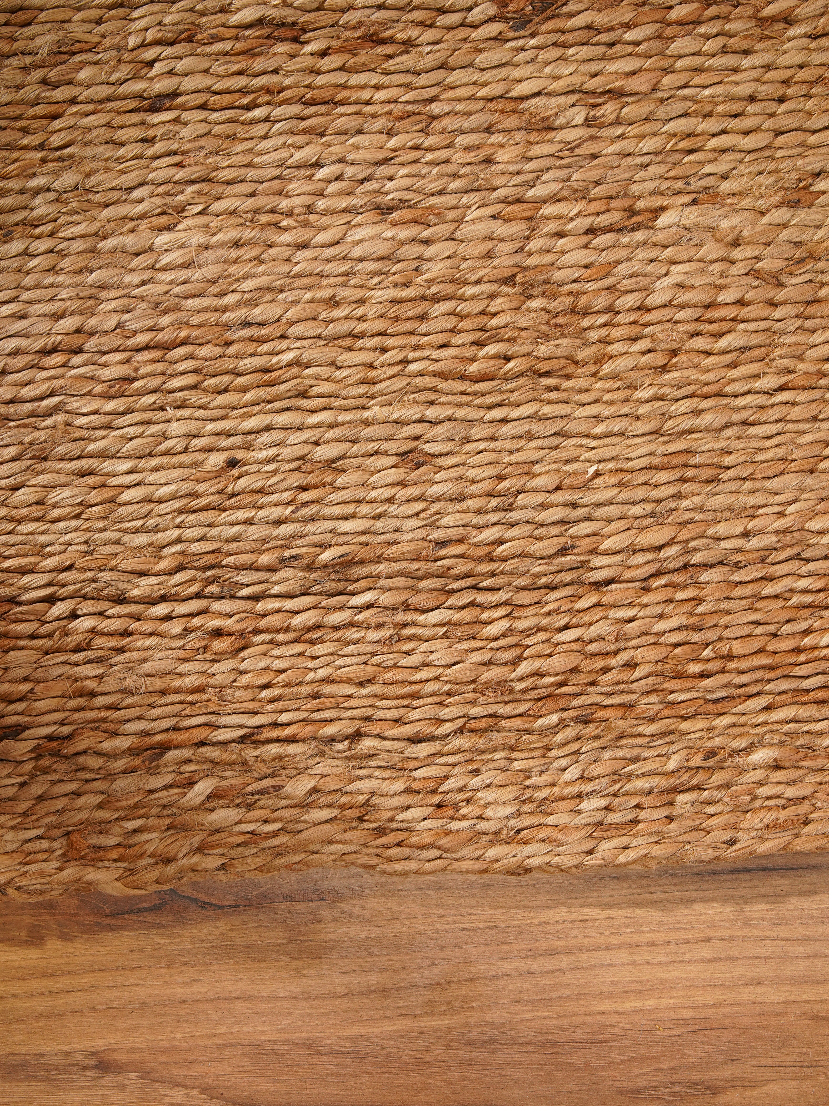 Pyramid Hand Woven Washable Jute Rug