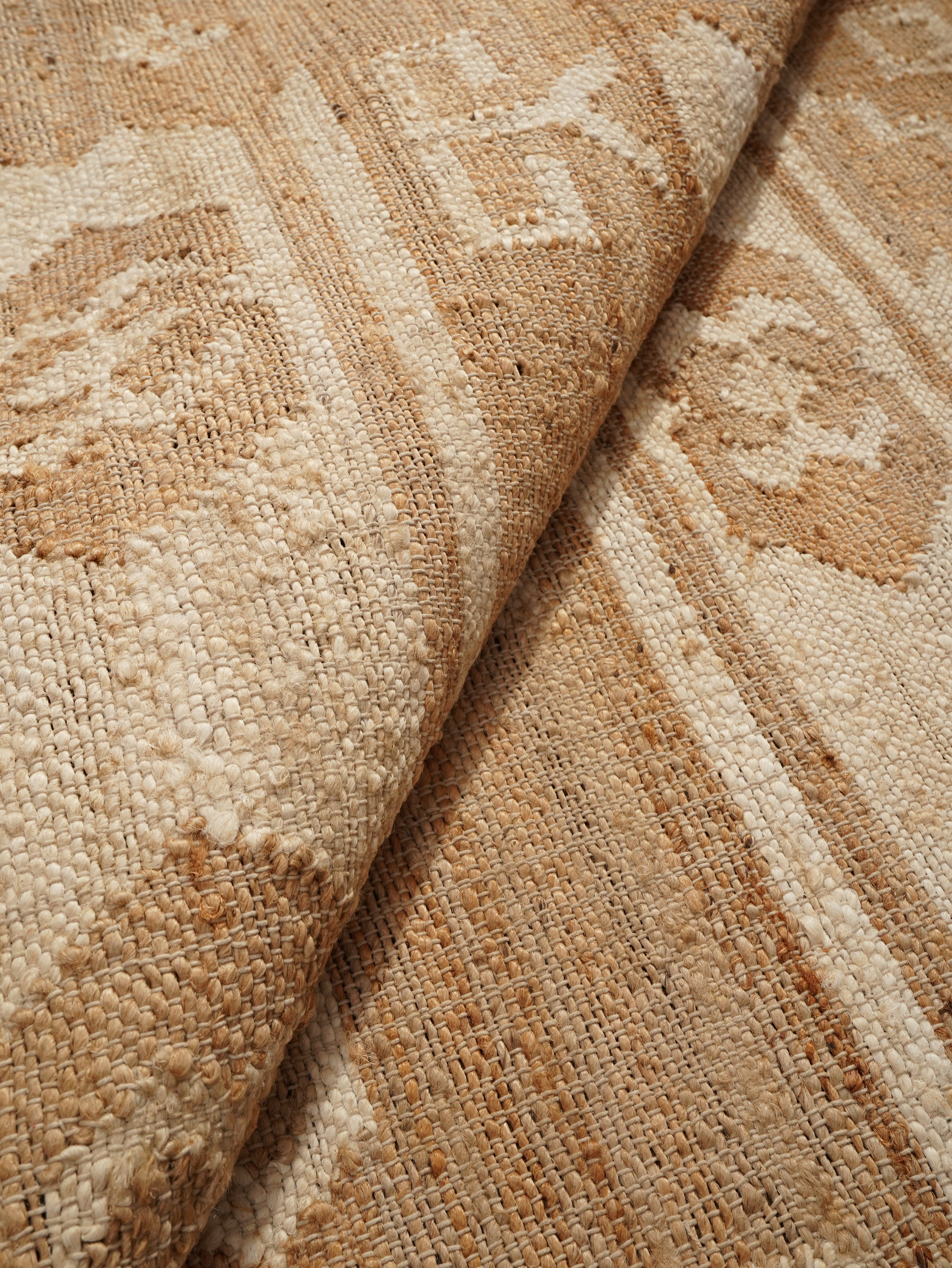 Chakrika Flat Weave Kilim Jute Rug