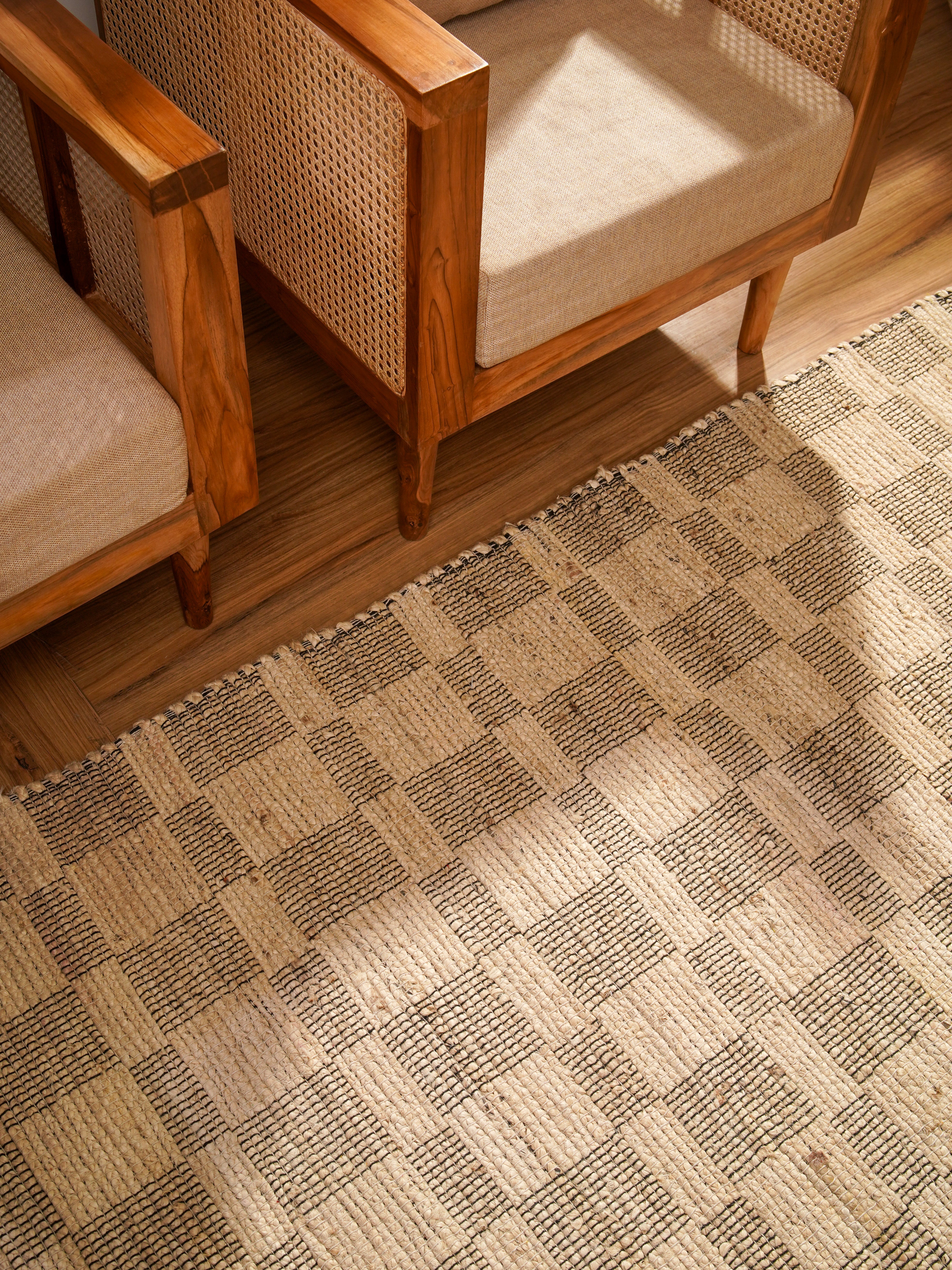 Gridlock Hand Woven Washable Jute Rug