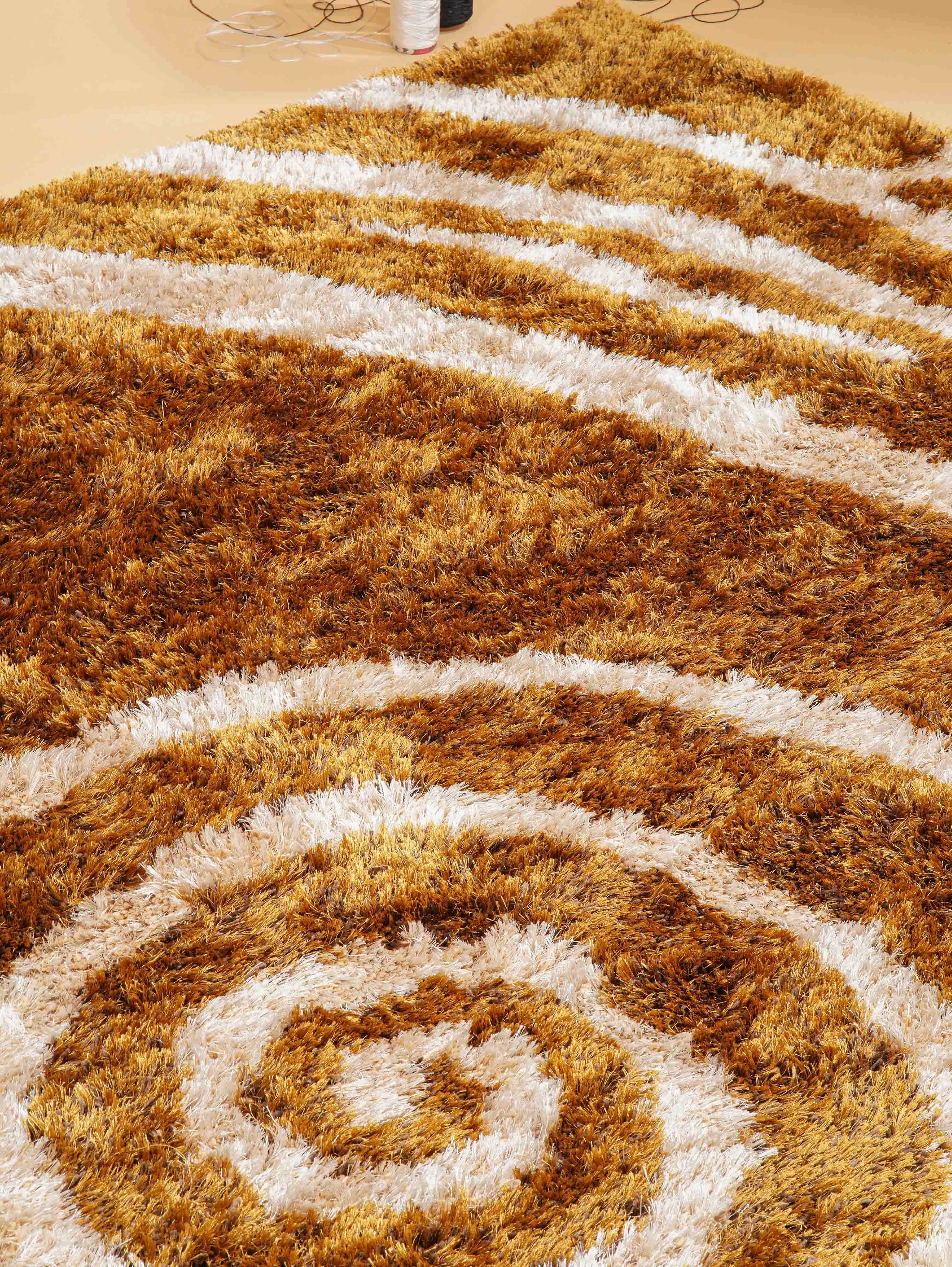 Solara Hand Tufted Shag Rug
