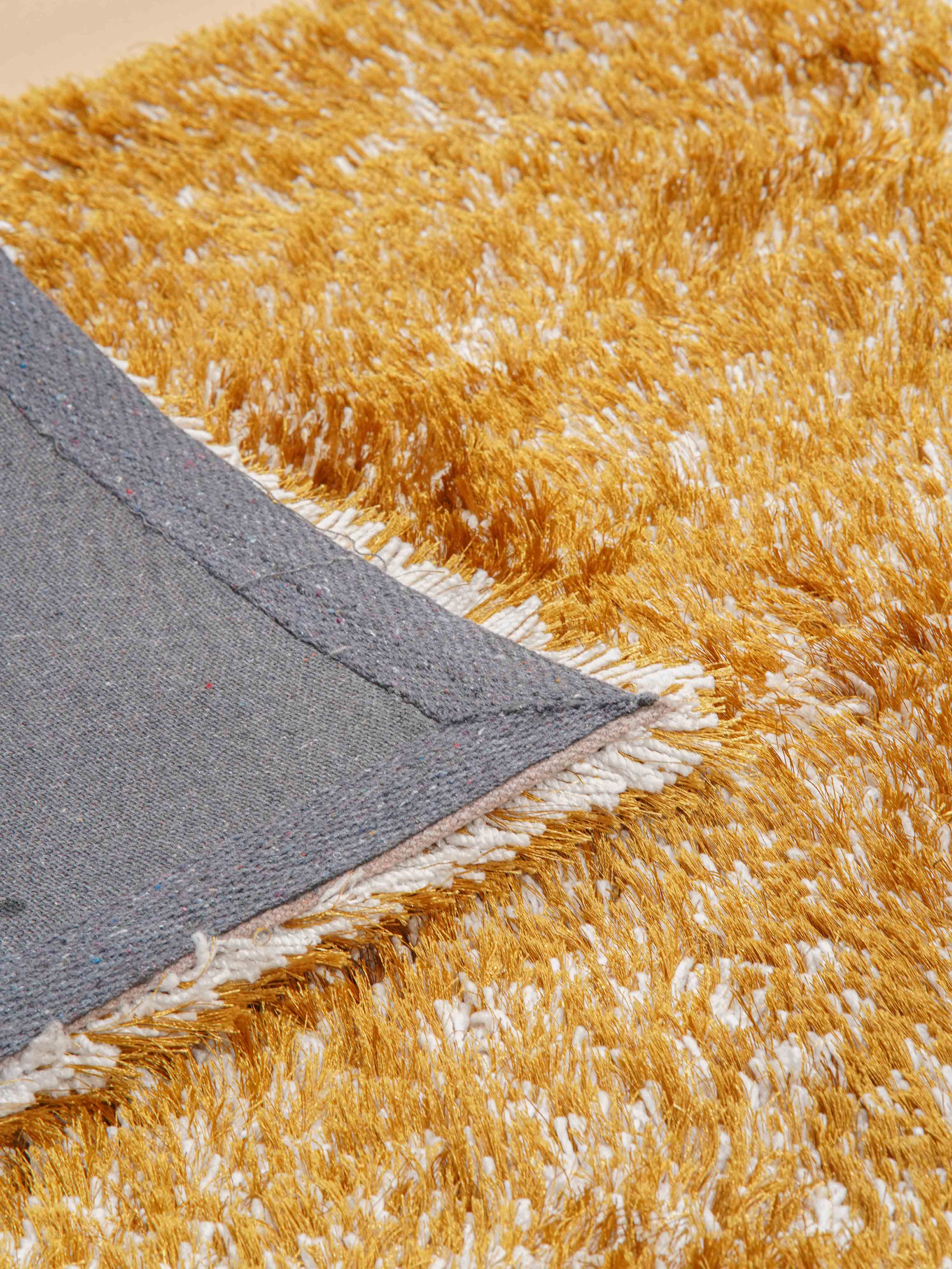 Spiral Hand Tufted Shag Rug