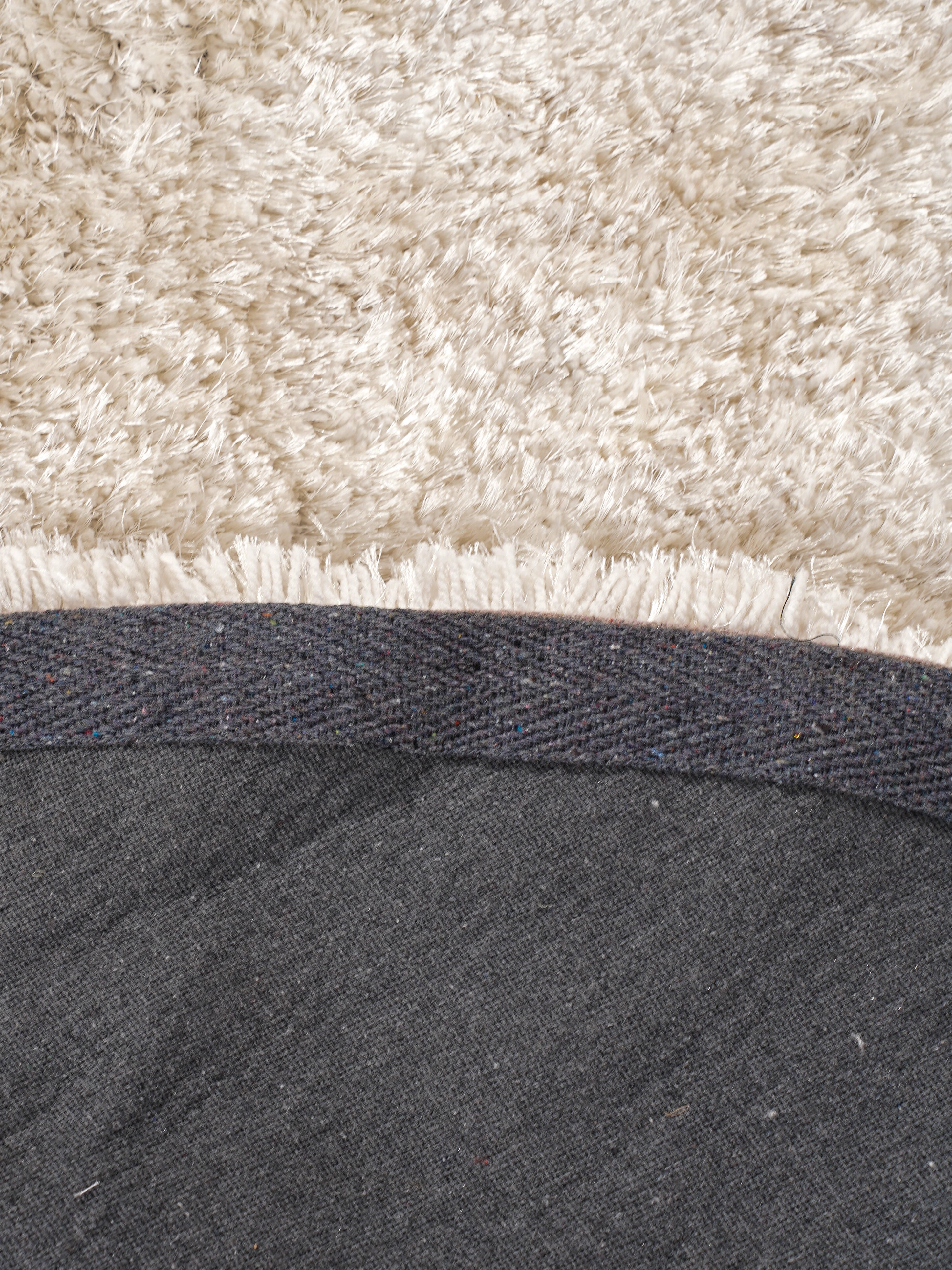 White Hand Tufted Shag Polyester Rug