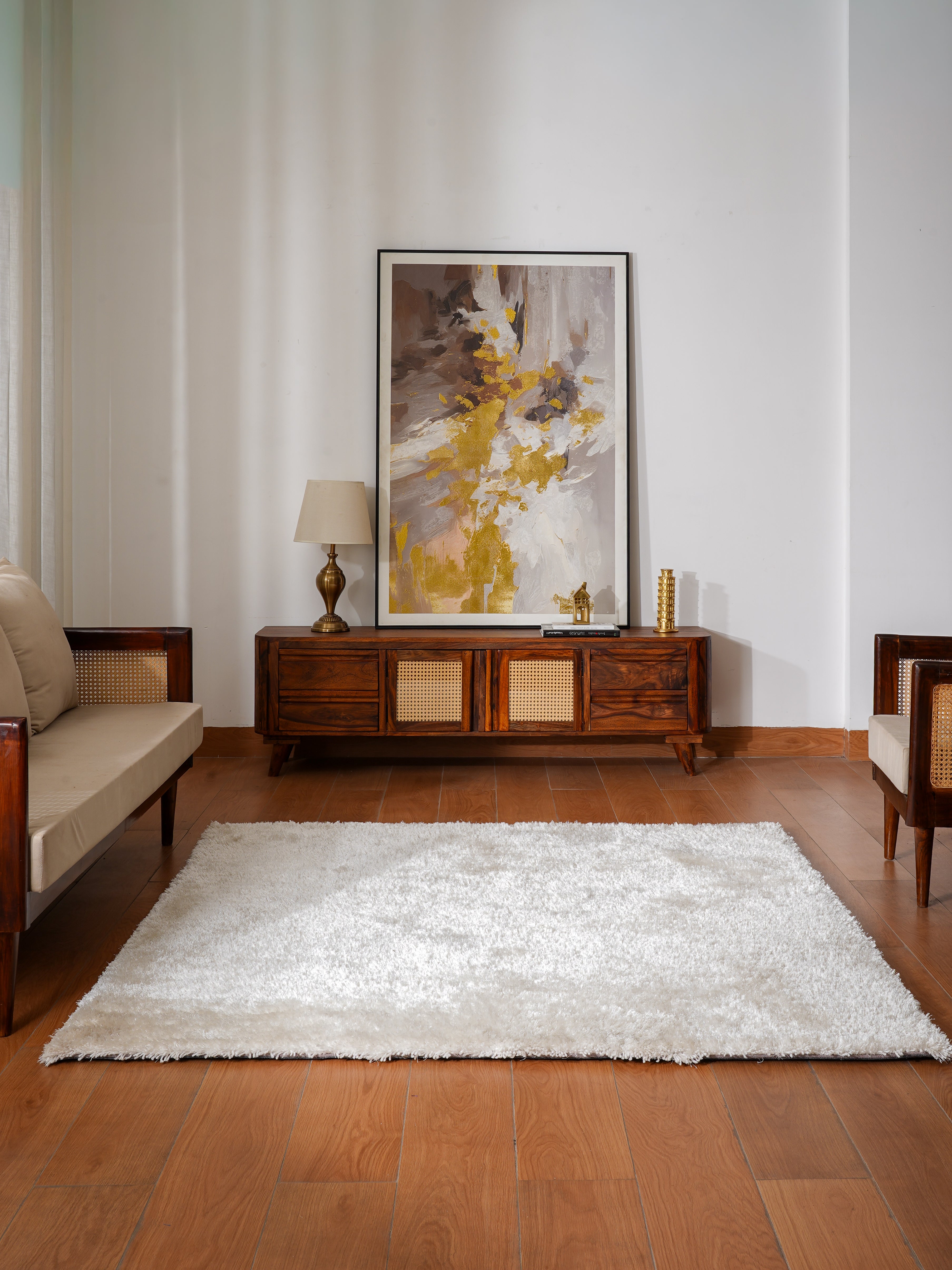 White Hand Tufted Shag Polyester Rug