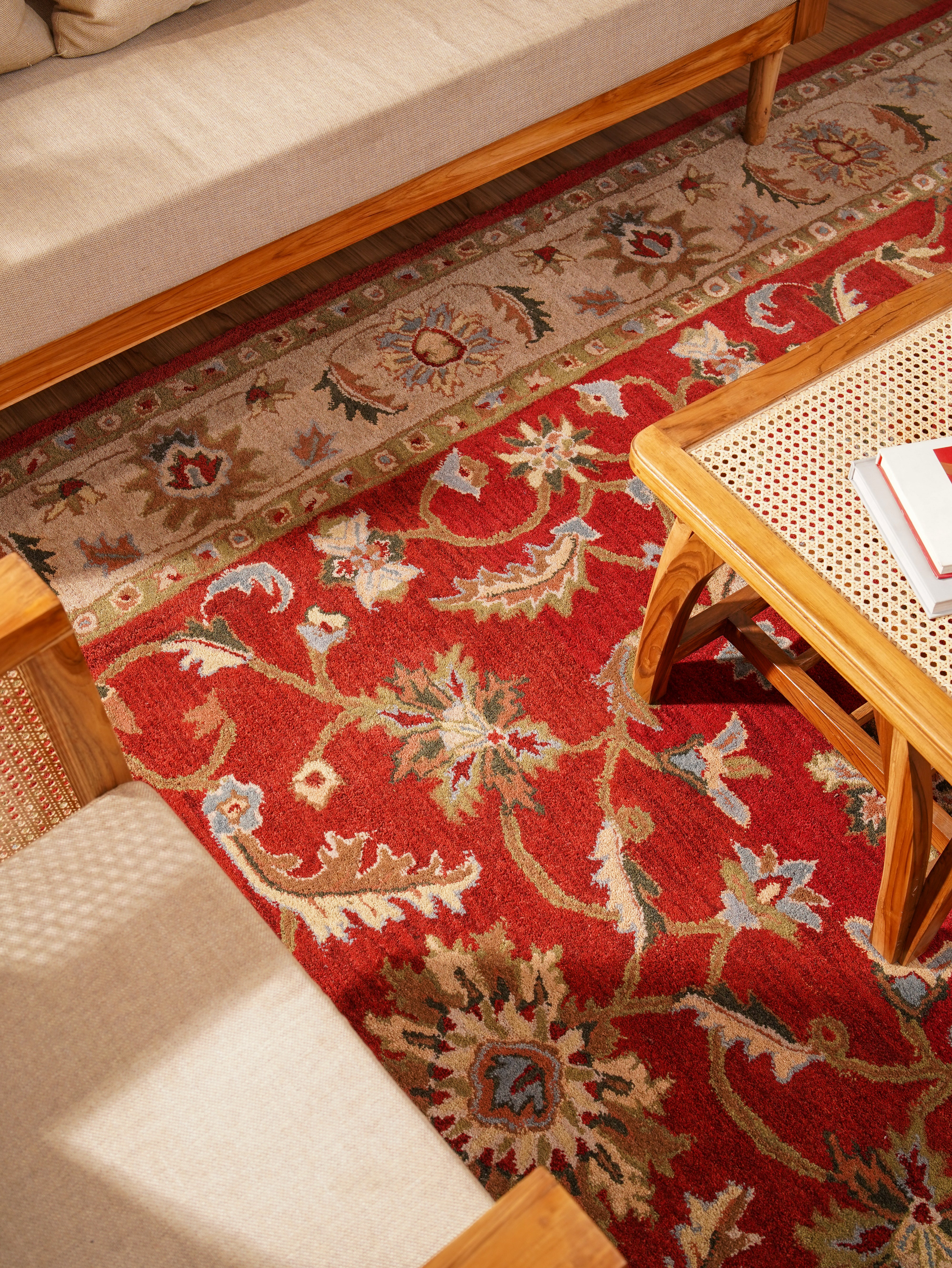 Rajata Hand Tufted Oriental Rug