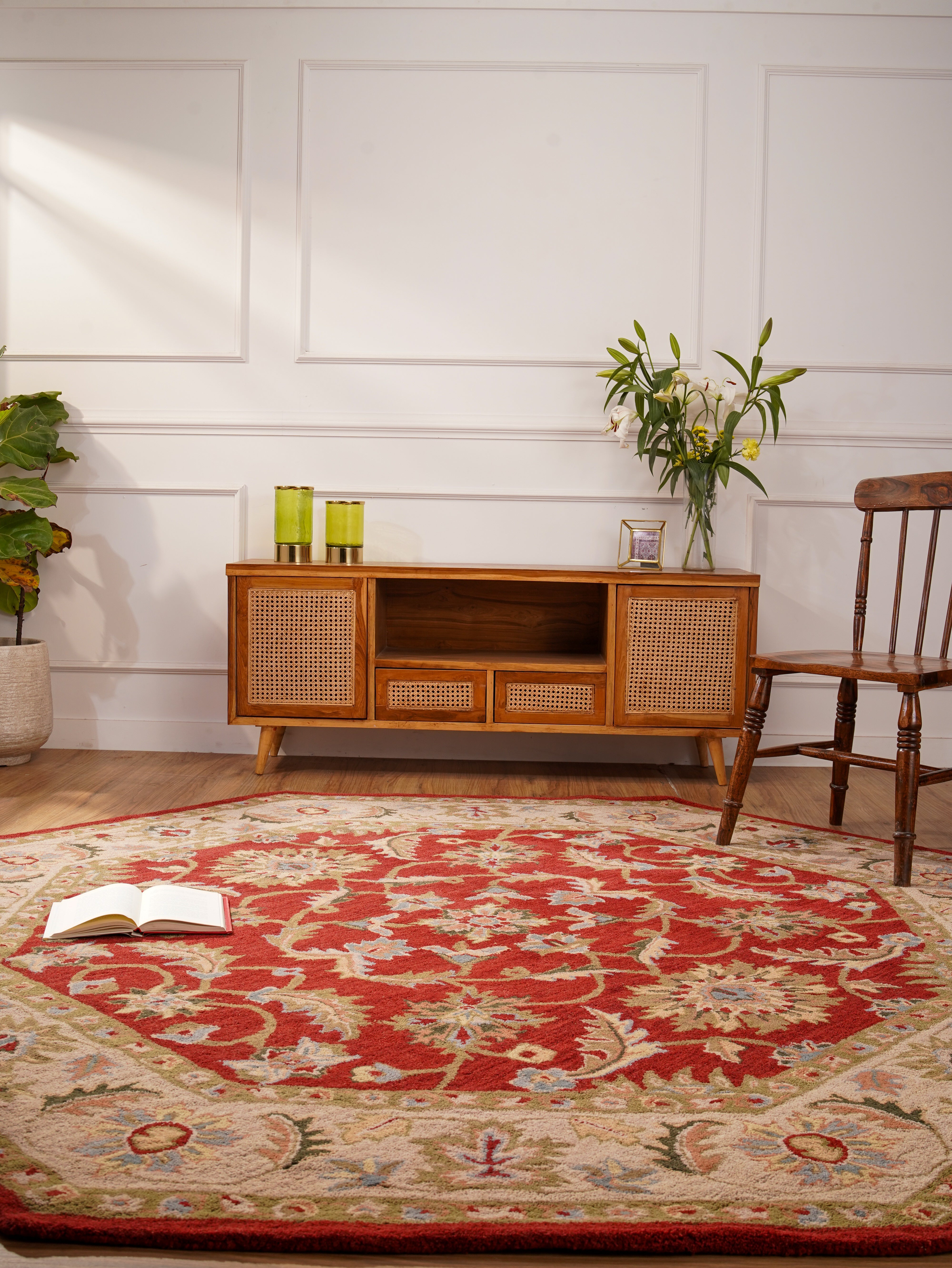 Rajata Hand Tufted Oriental Rug