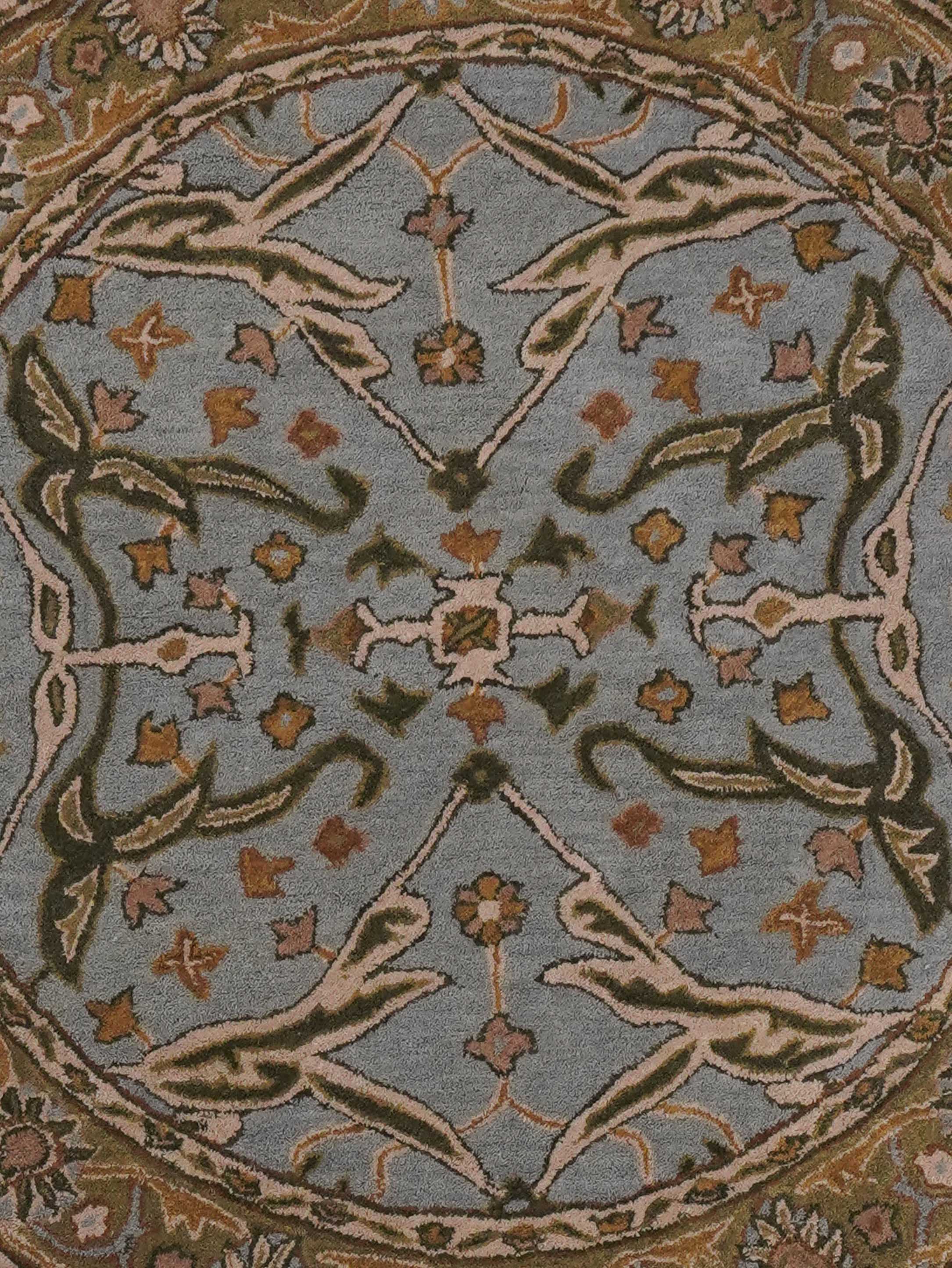 Aakaash Hand Tufted Oriental Rug