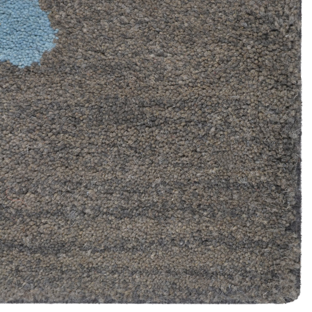 Tirtha Hand Tufted Wool Rug