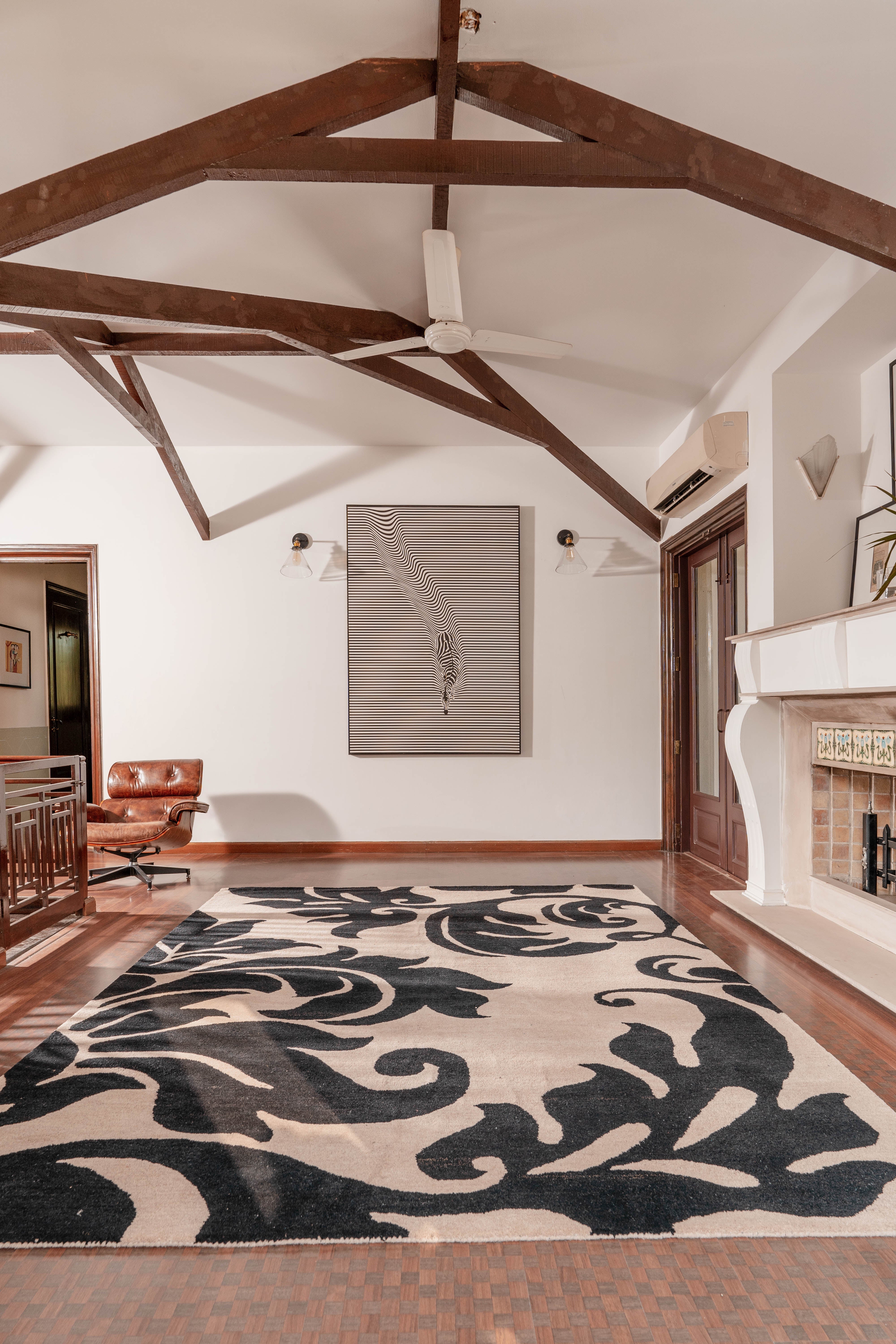 Flo Hand Tufted Wool Rug