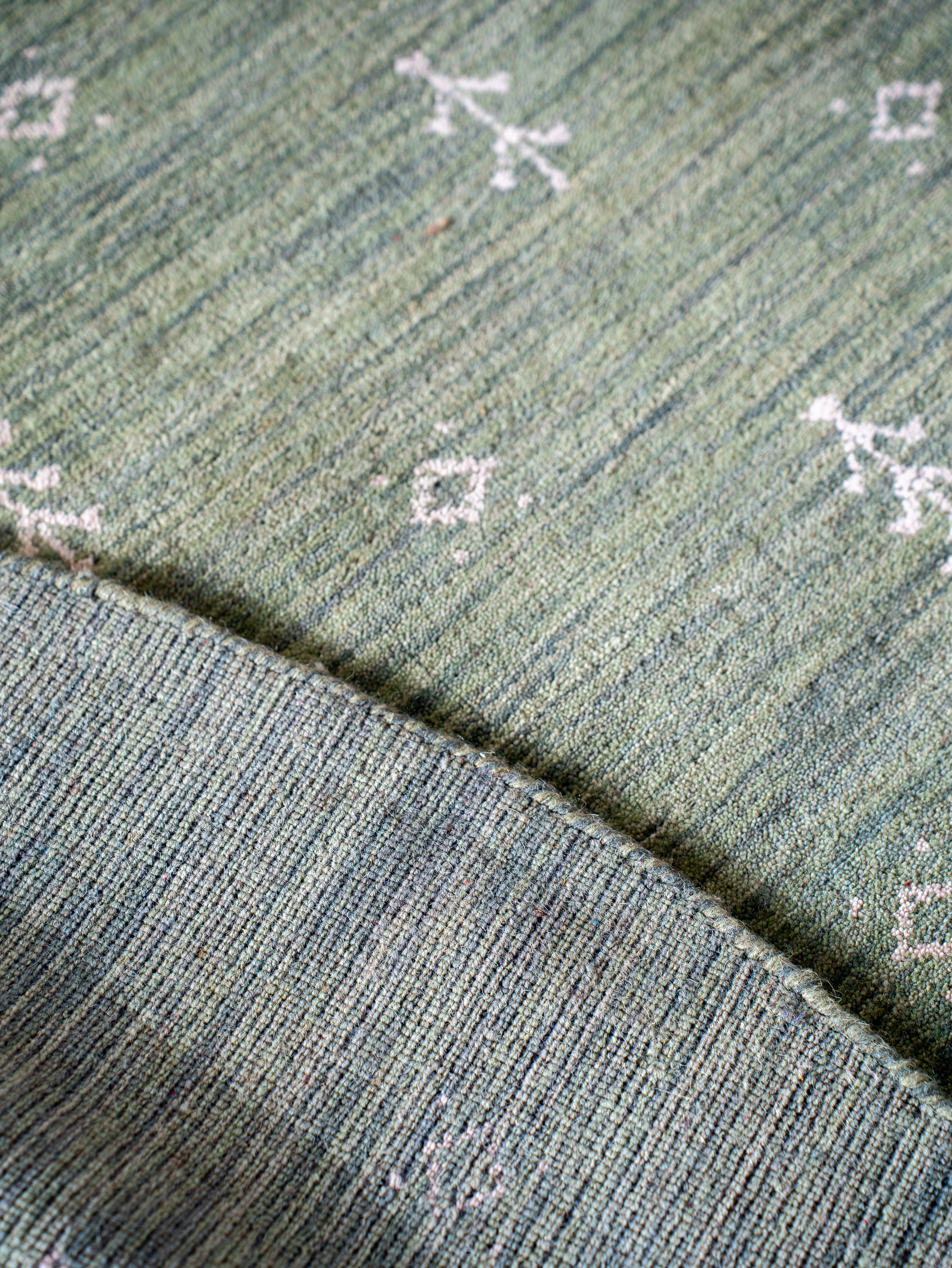 Elysian Hand Knotted Wool Rug