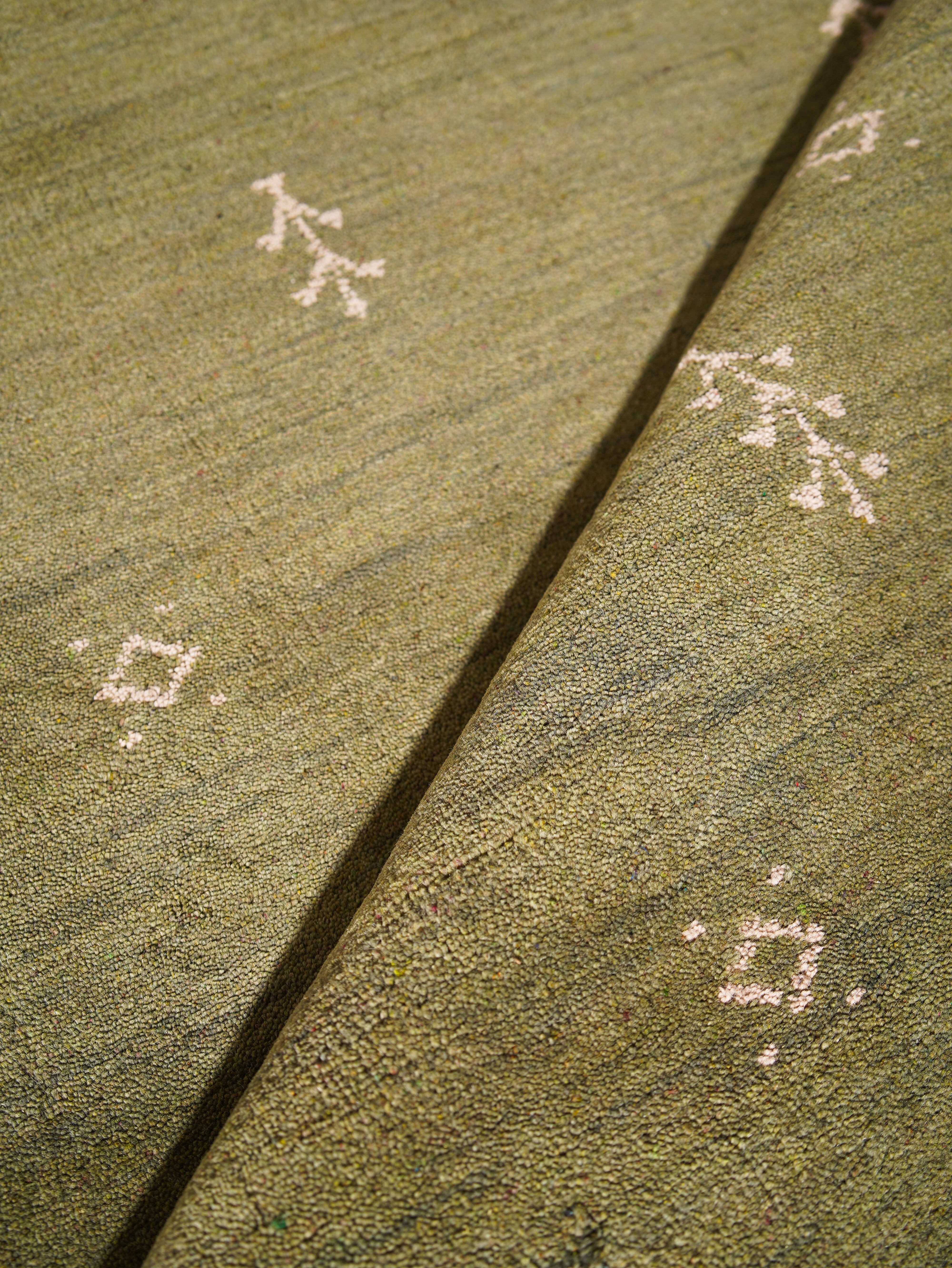 Elysian Hand Knotted Wool Rug