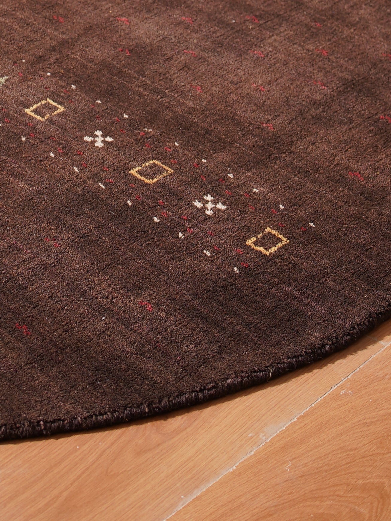 Kian Hand Knotted Wool Area Rug