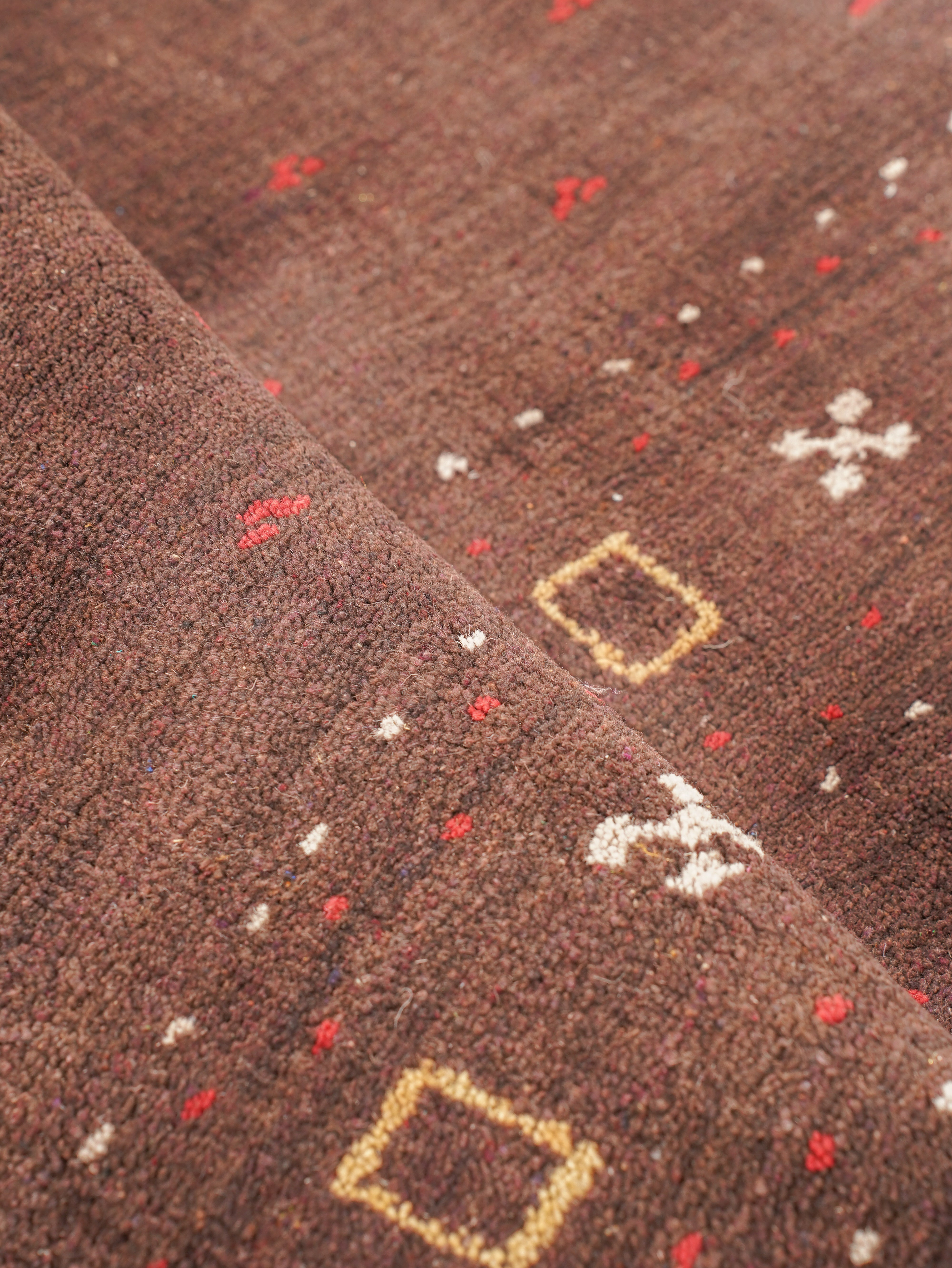 Kian Hand Knotted Wool Area Rug