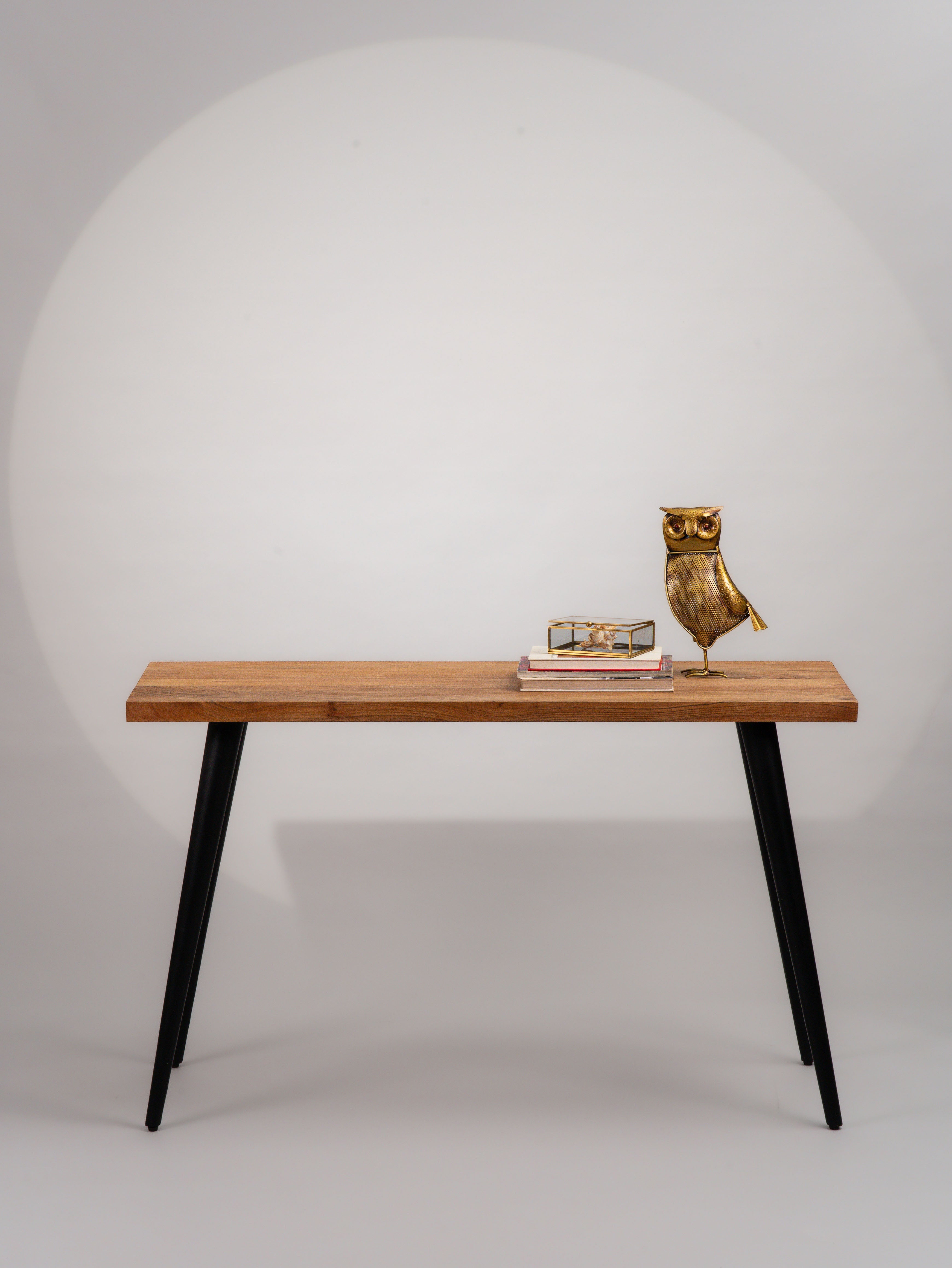 Main Solid Wood Console Table (50") - Natural