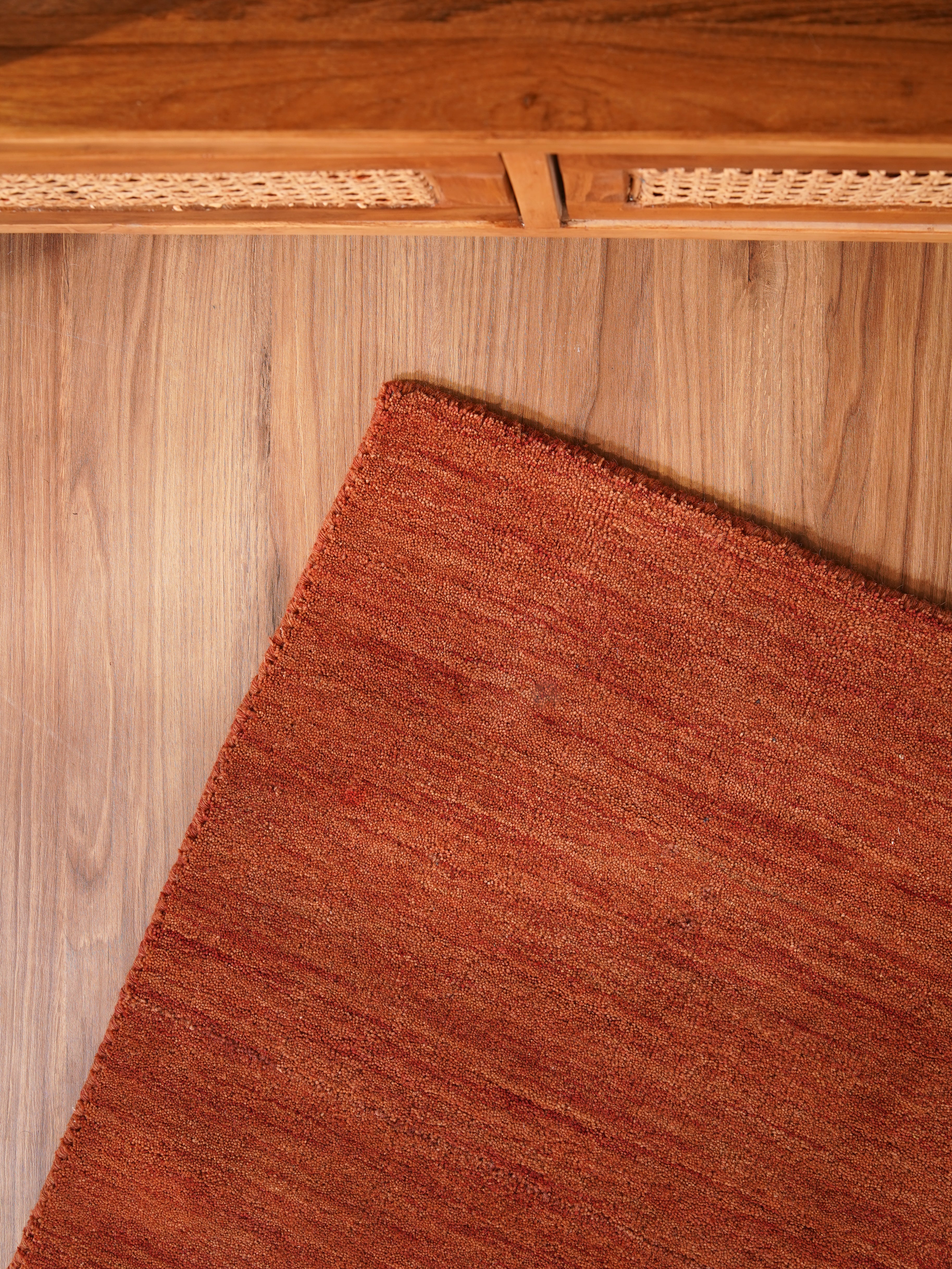 Plain Hand Knotted Wool Rug