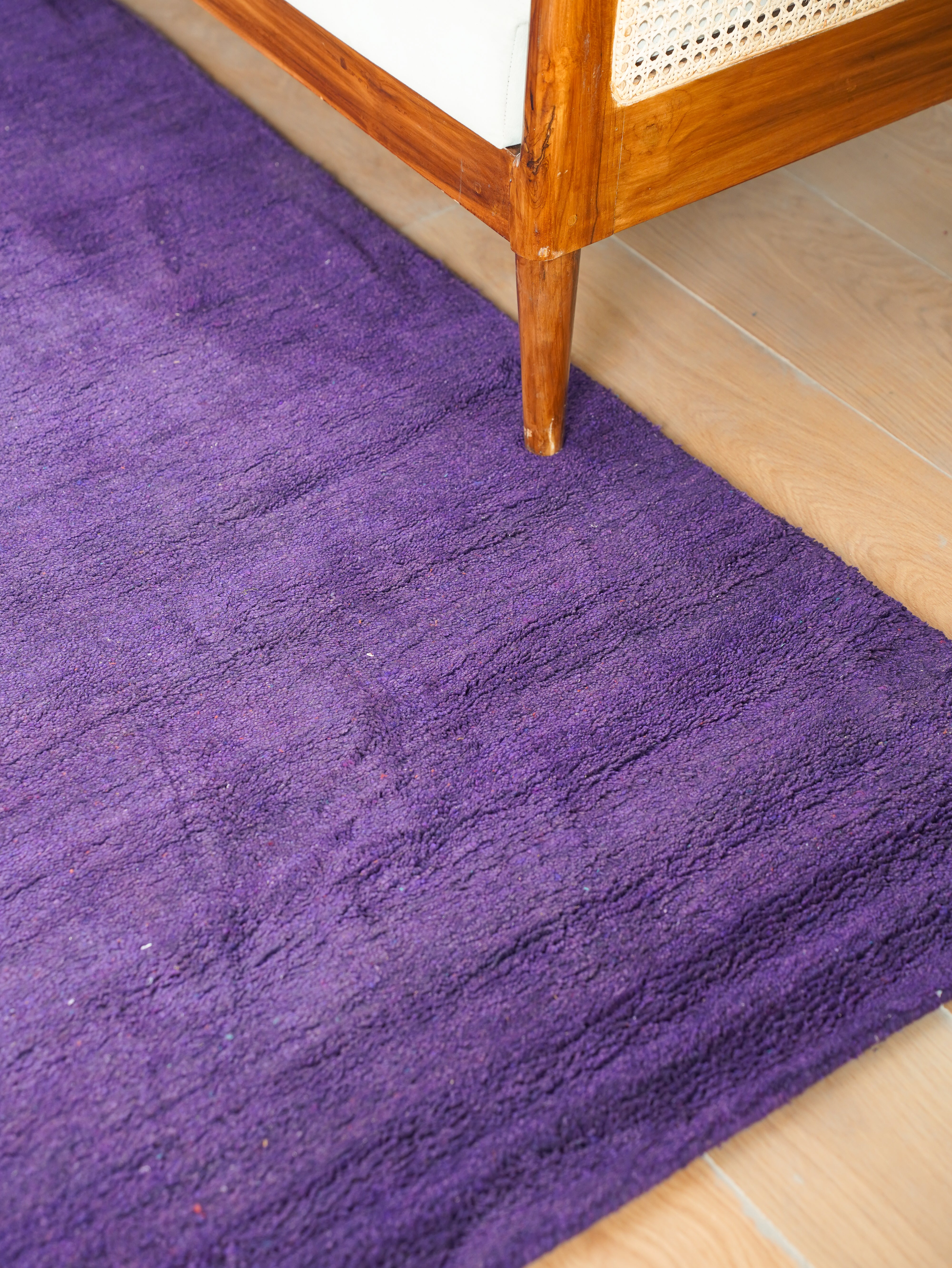 Solid Hand Knotted Silk & Wool Rug