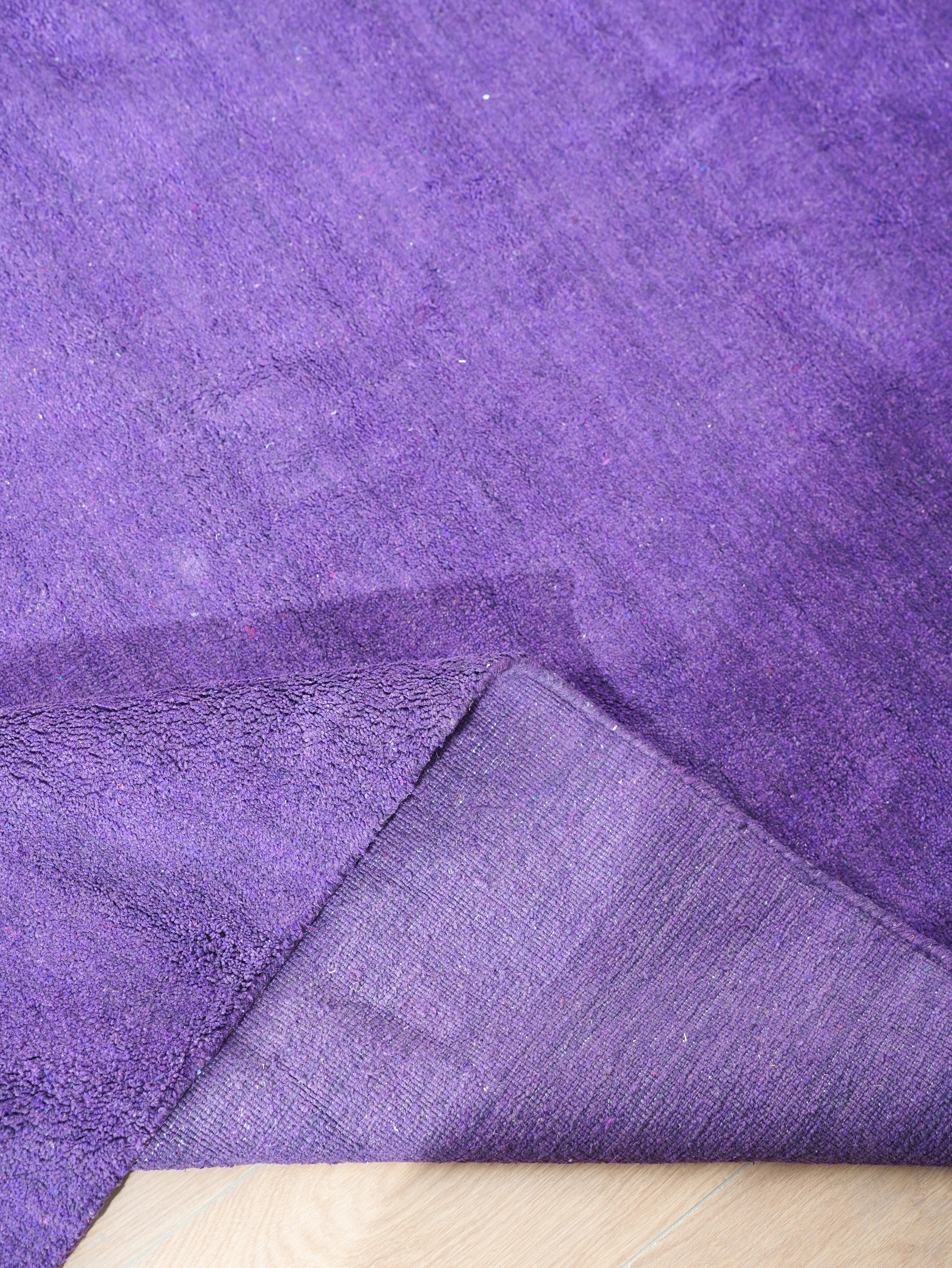 Solid Hand Knotted Silk & Wool Rug