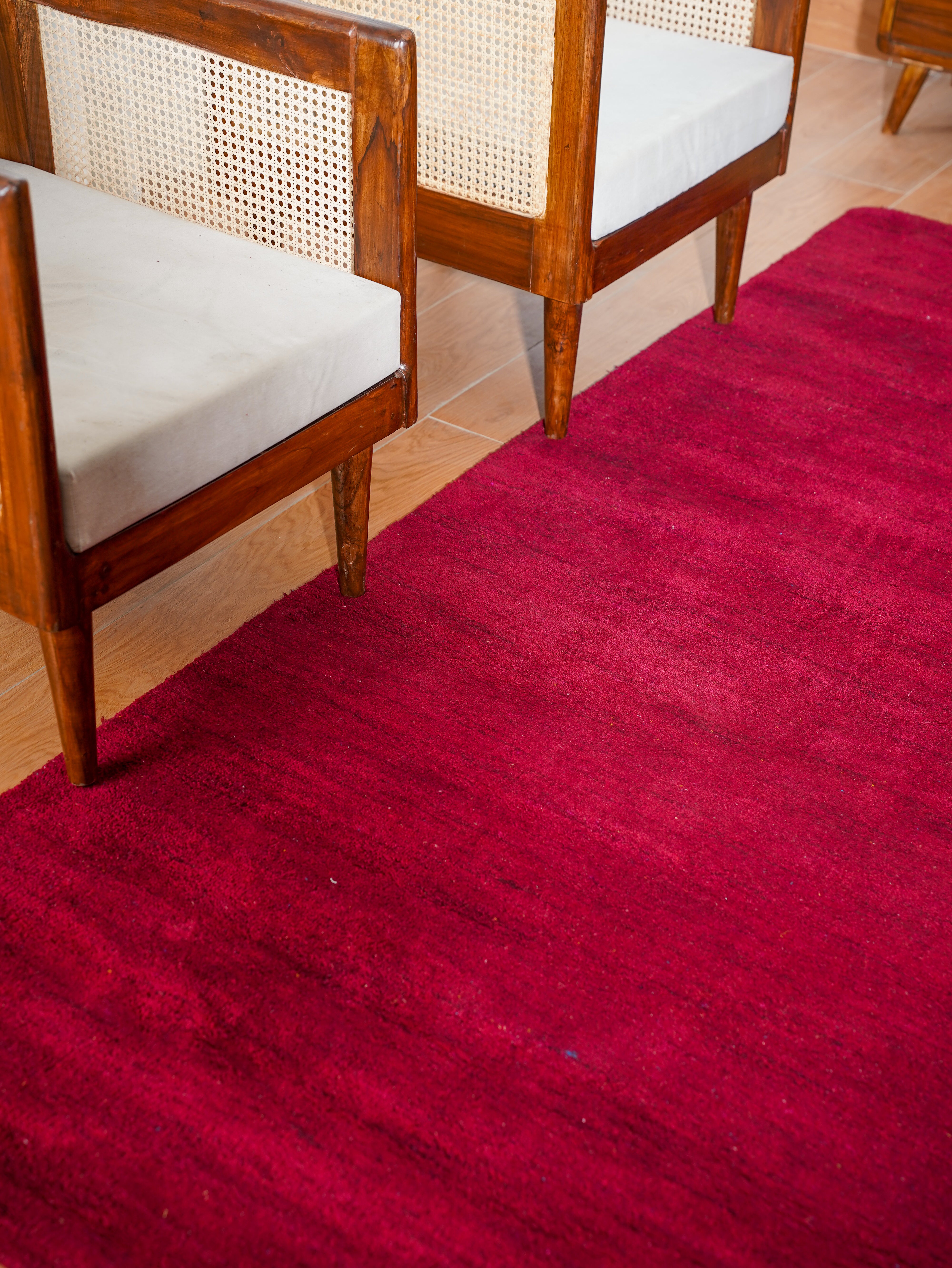 Solid Hand Knotted Silk & Wool Rug
