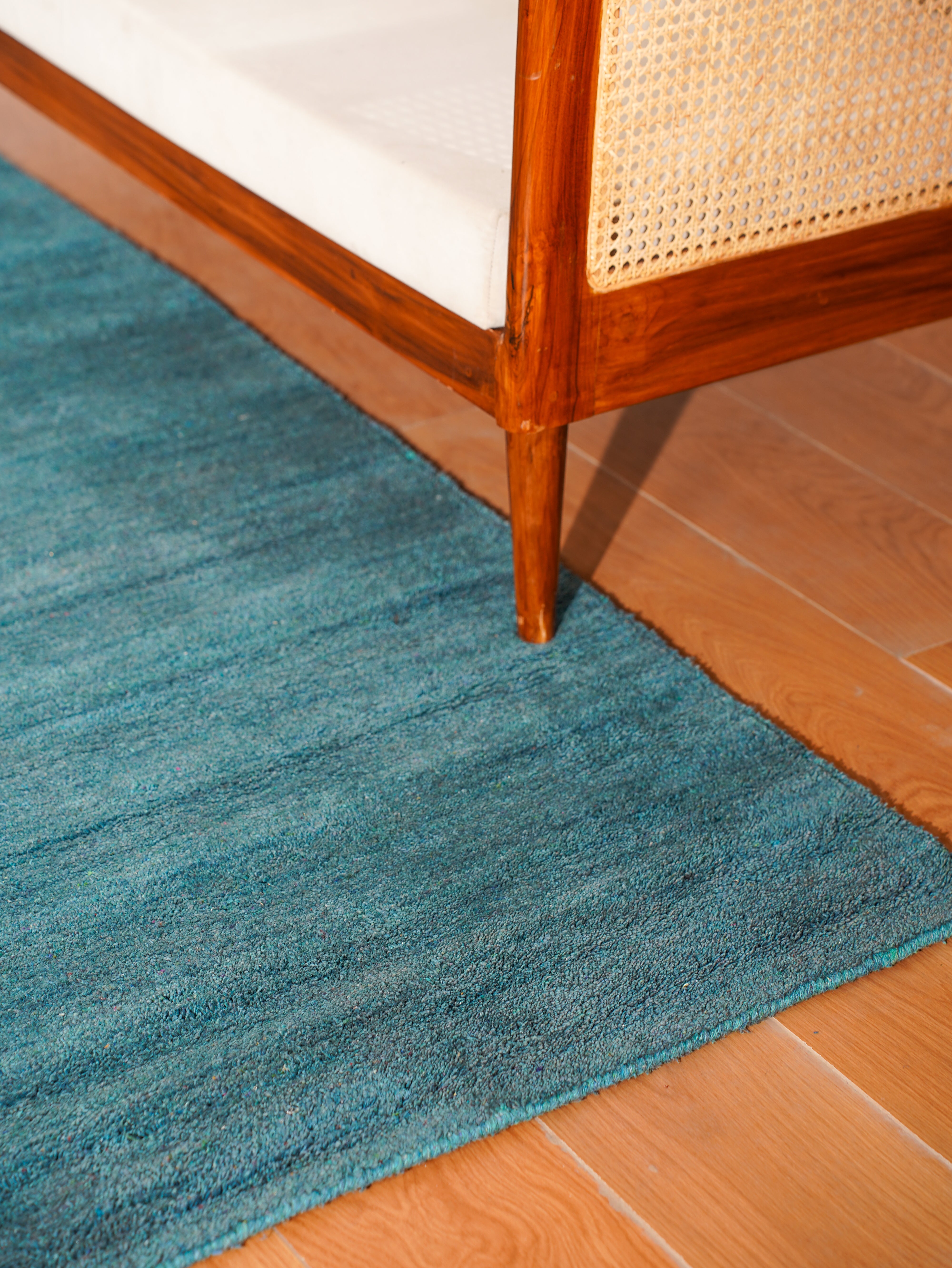 Solid Hand Knotted Silk & Wool Rug
