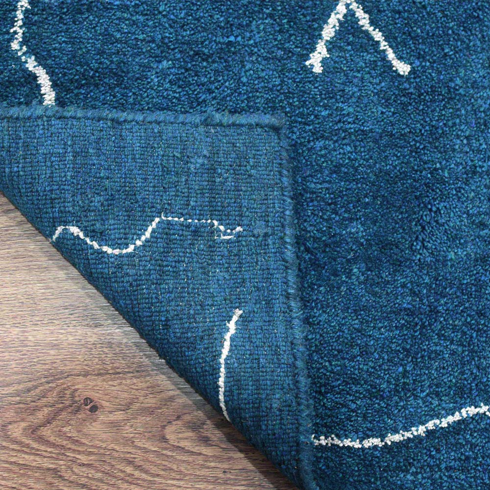 Darian Hand Knotted Silk & Wool Rug