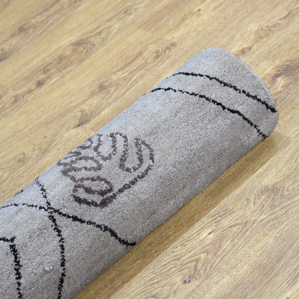 Niseko Hand Knotted Loom Silk Mix Area Rug