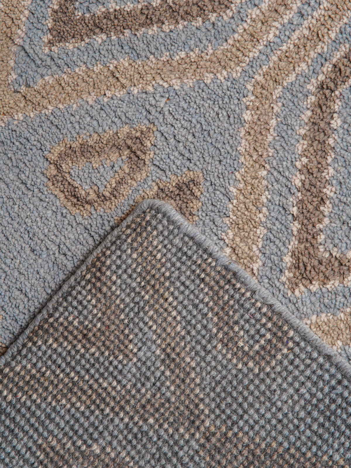 Sera Hand Knotted Wool Rug