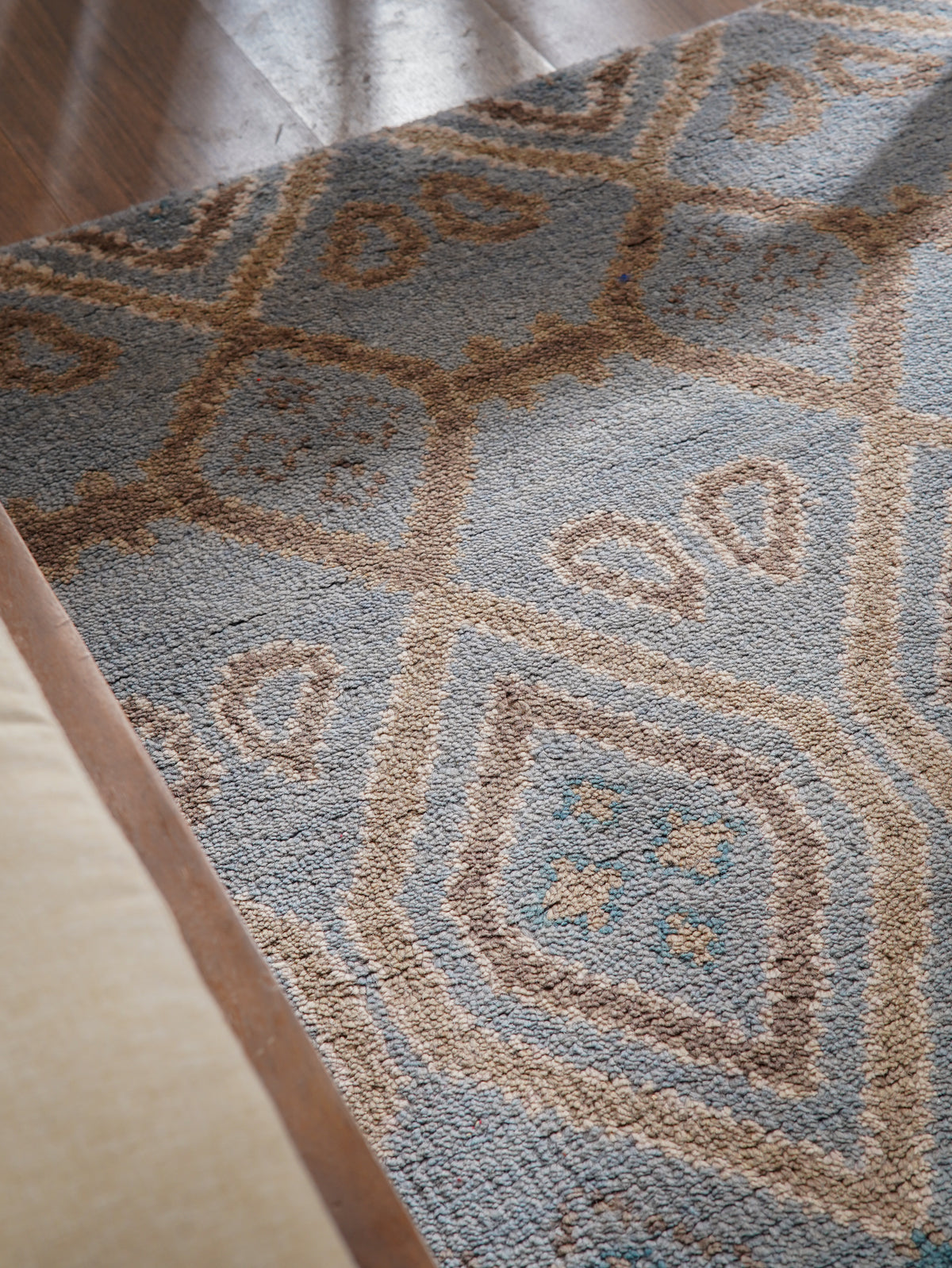 Sera Hand Knotted Wool Rug
