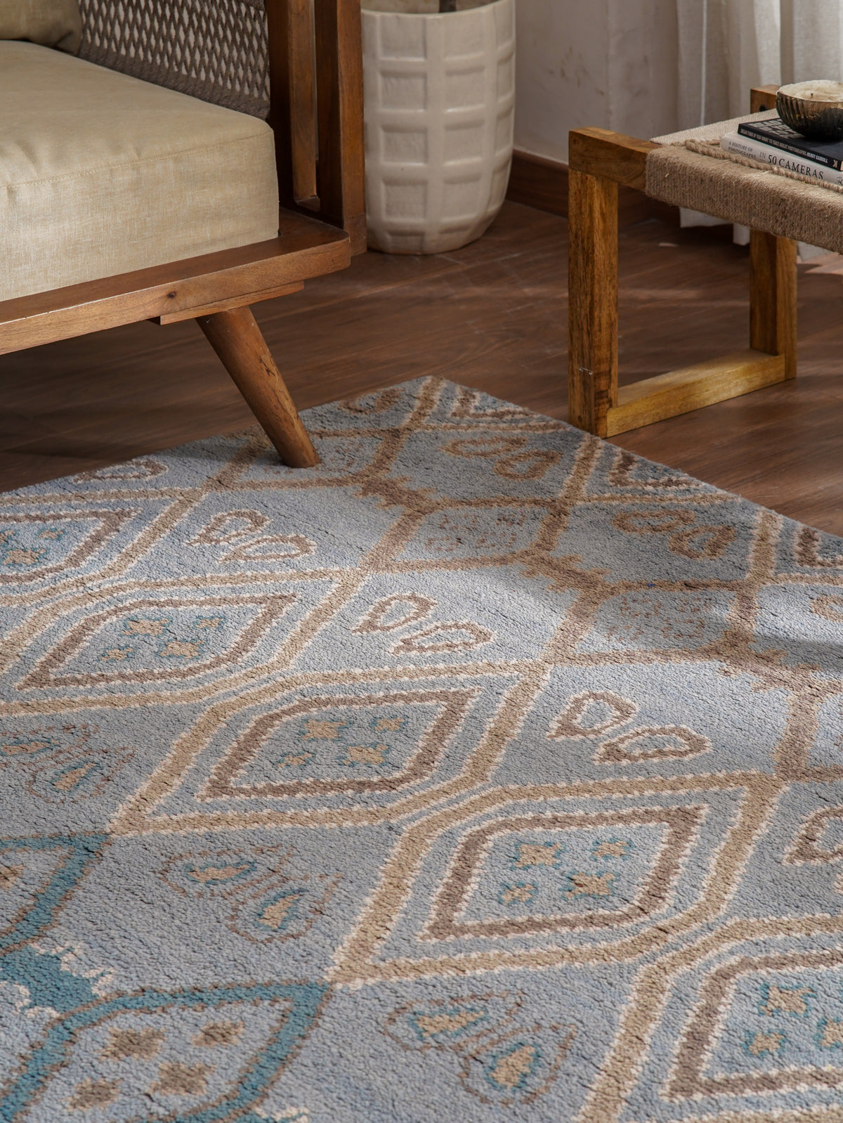 Sera Hand Knotted Wool Rug