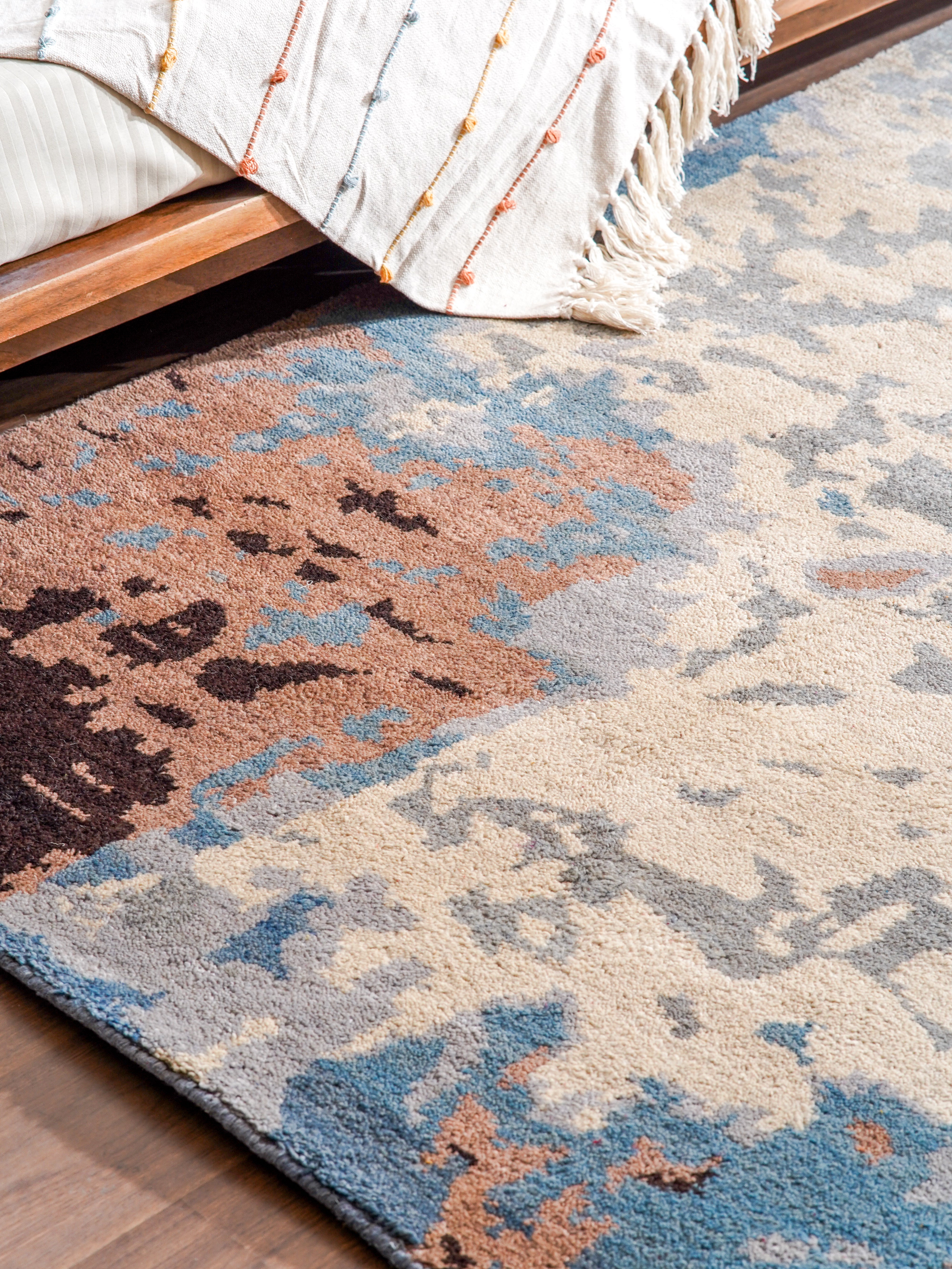 Ethereal Hand Knotted Wool Area Rug